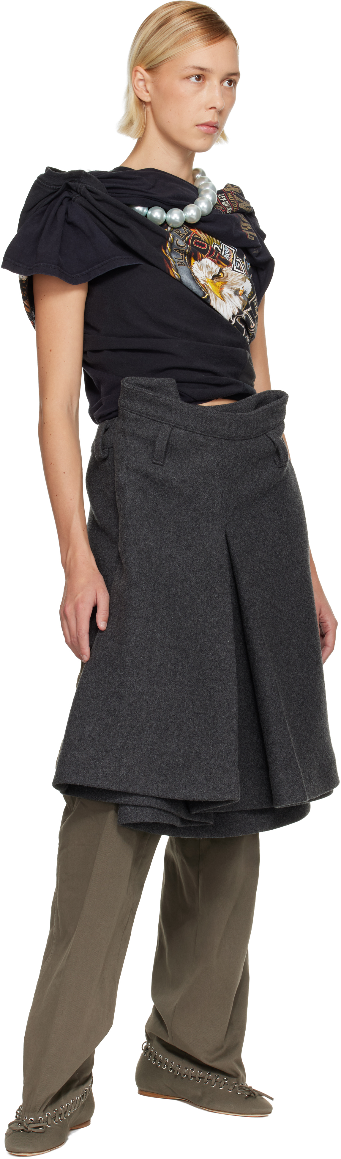 August Barron Black Twisted Necklace T-shirt In Black