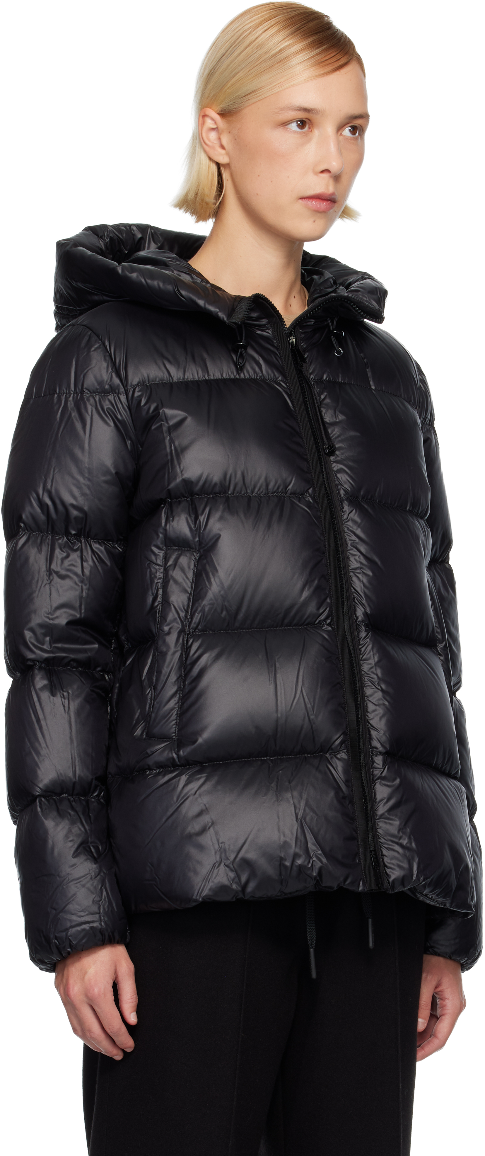 Moncler Black Serittes Hooded Short Down Jacket In Black