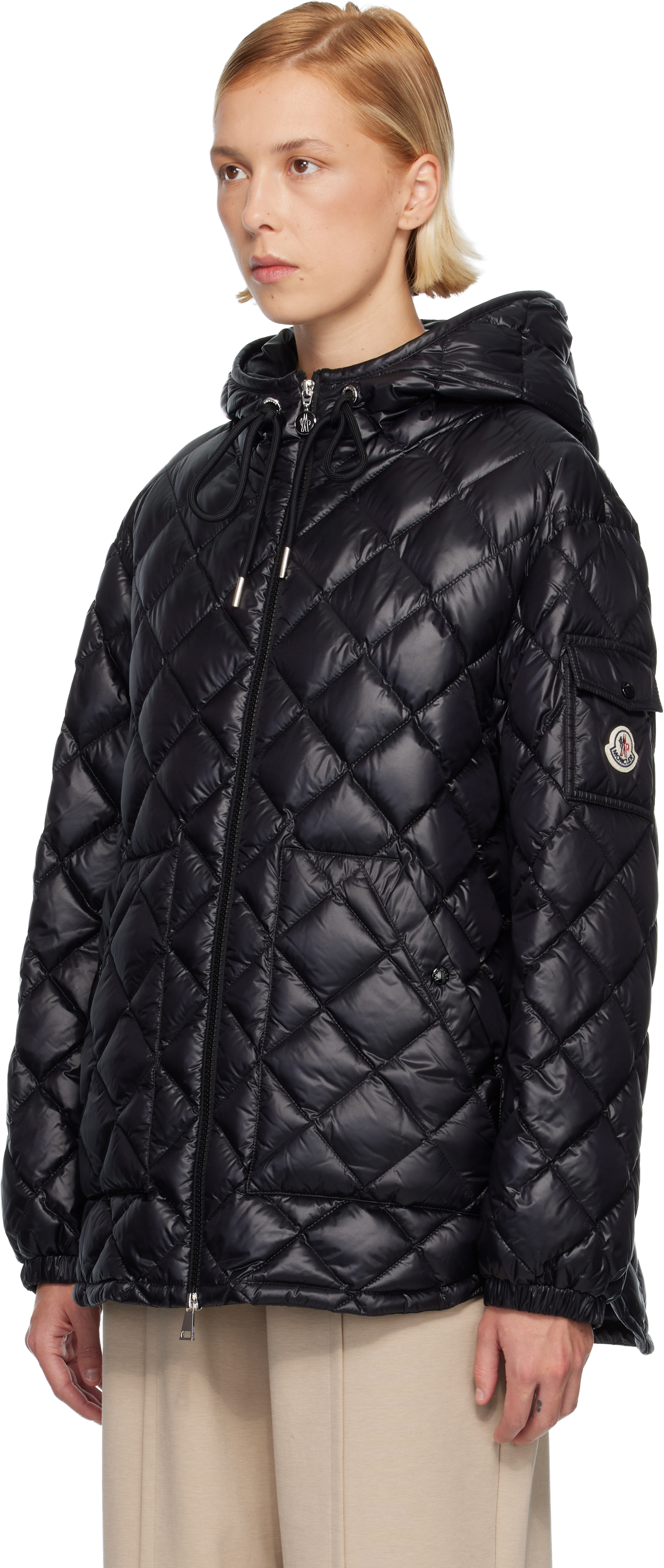Moncler Black Diamond-quilted Hooded Short Down Jacket In Black