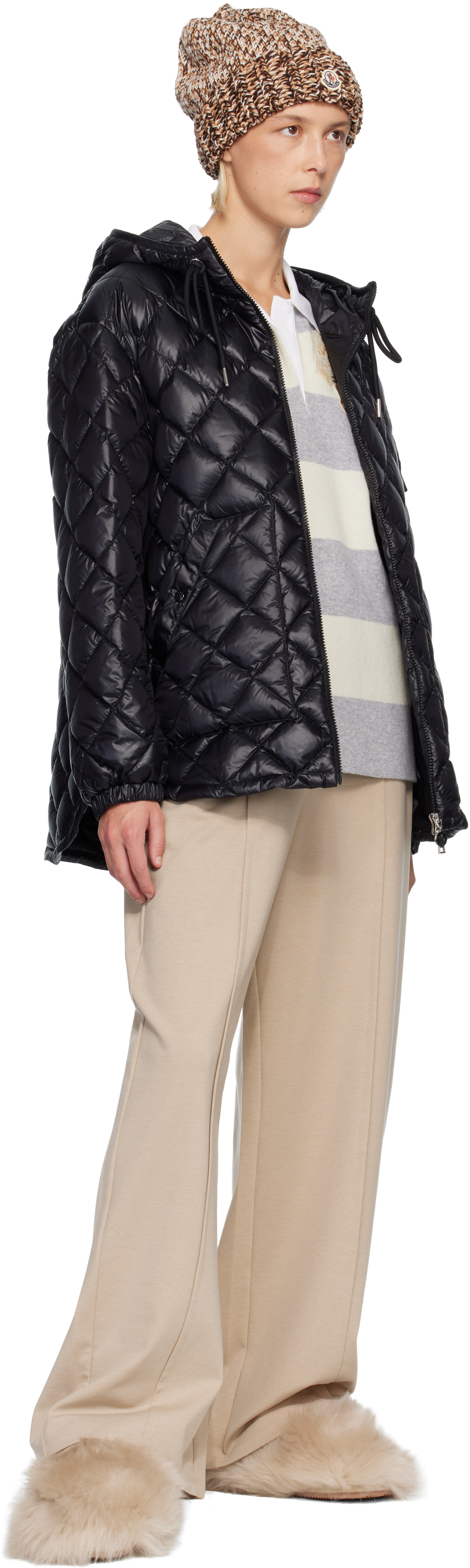 Moncler Black Diamond-quilted Hooded Short Down Jacket In Black