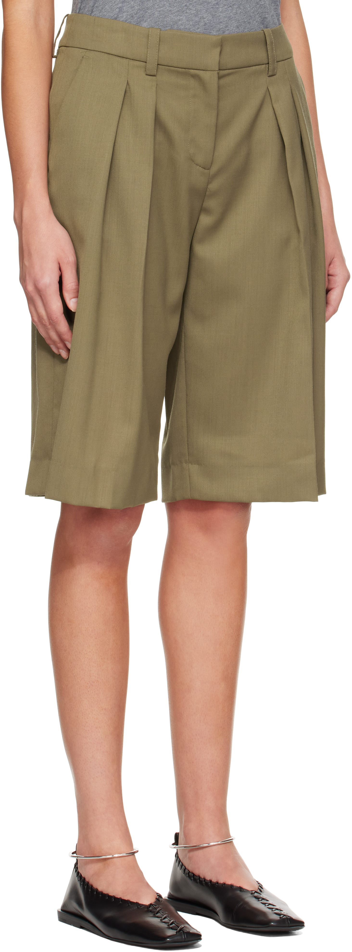 The Frankie Shop Womens Khaki Bilbao Pleated Wool Bermuda Shorts In Green