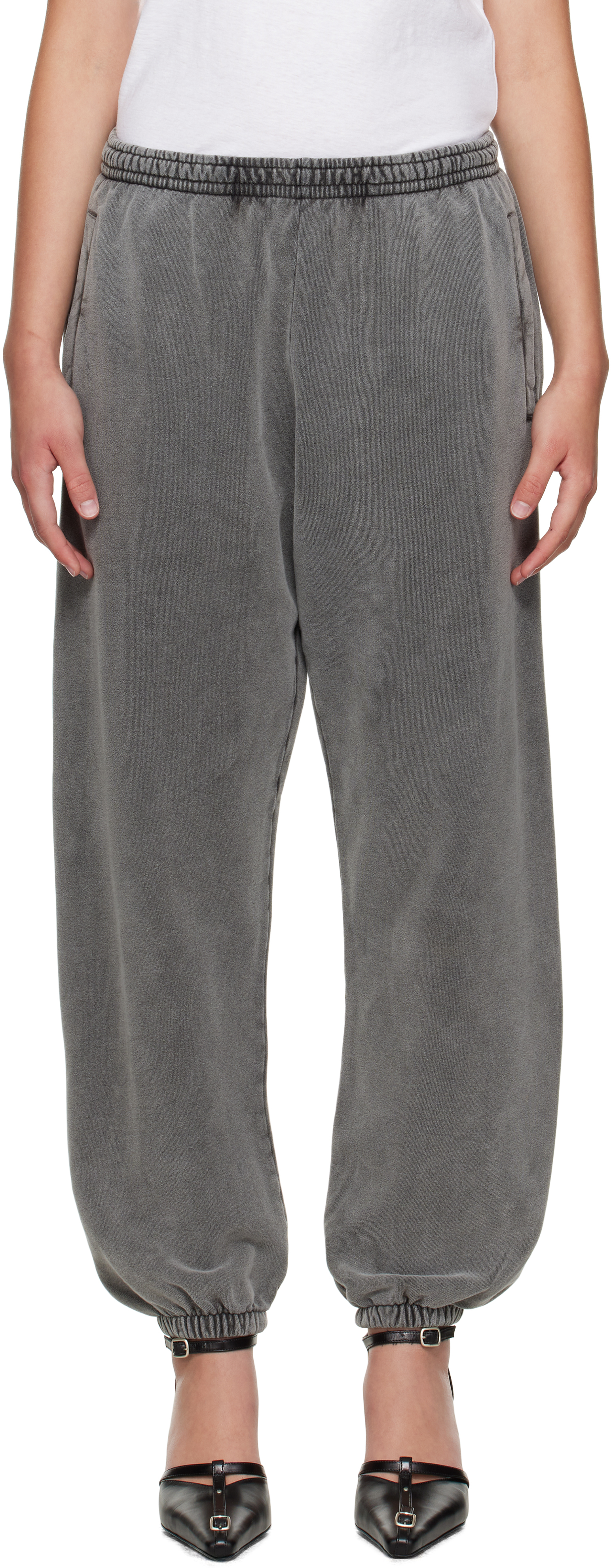 【Acne Studios】リラックスフィット ラウンジパンツ Acne Studiosのブラック リラックスフィット ラウンジパンツが