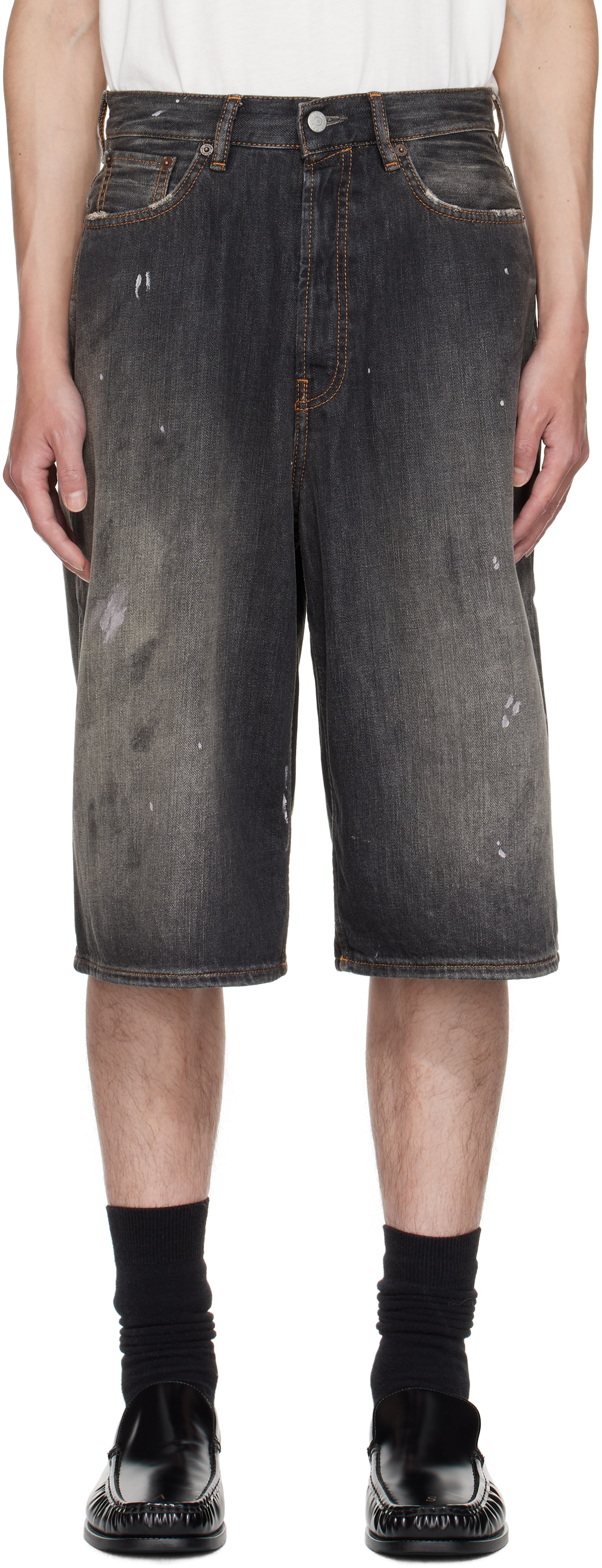 acne studios デニムショーツ　faded black Acne Studios: Black Faded Denim Shorts | SSENSE