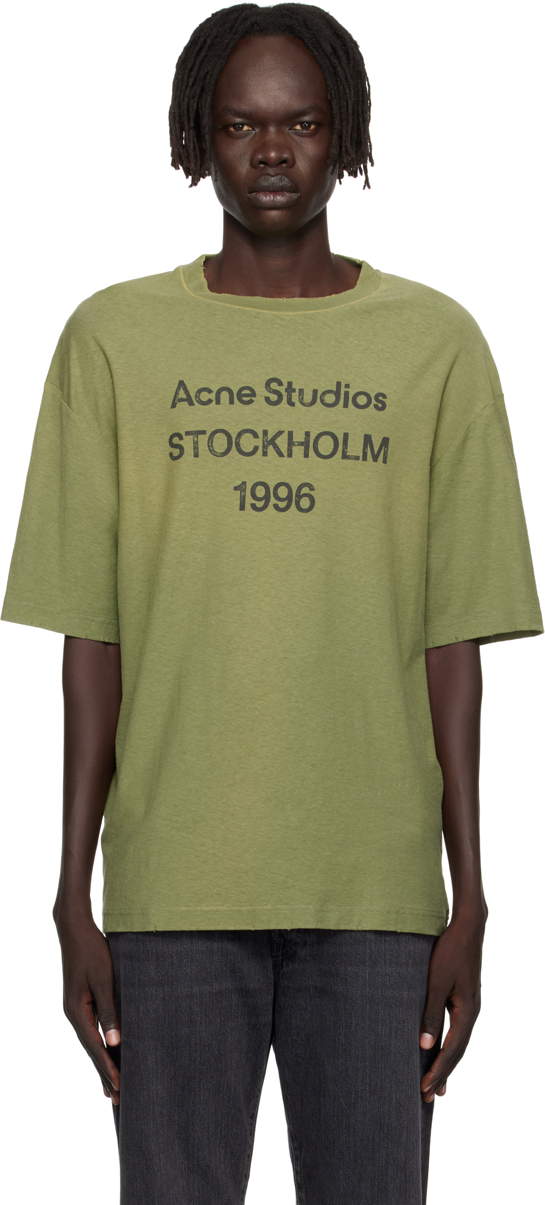 Acne Studios: グリーン ロゴ リラックスフィット Tシャツ | SSENSE 日本