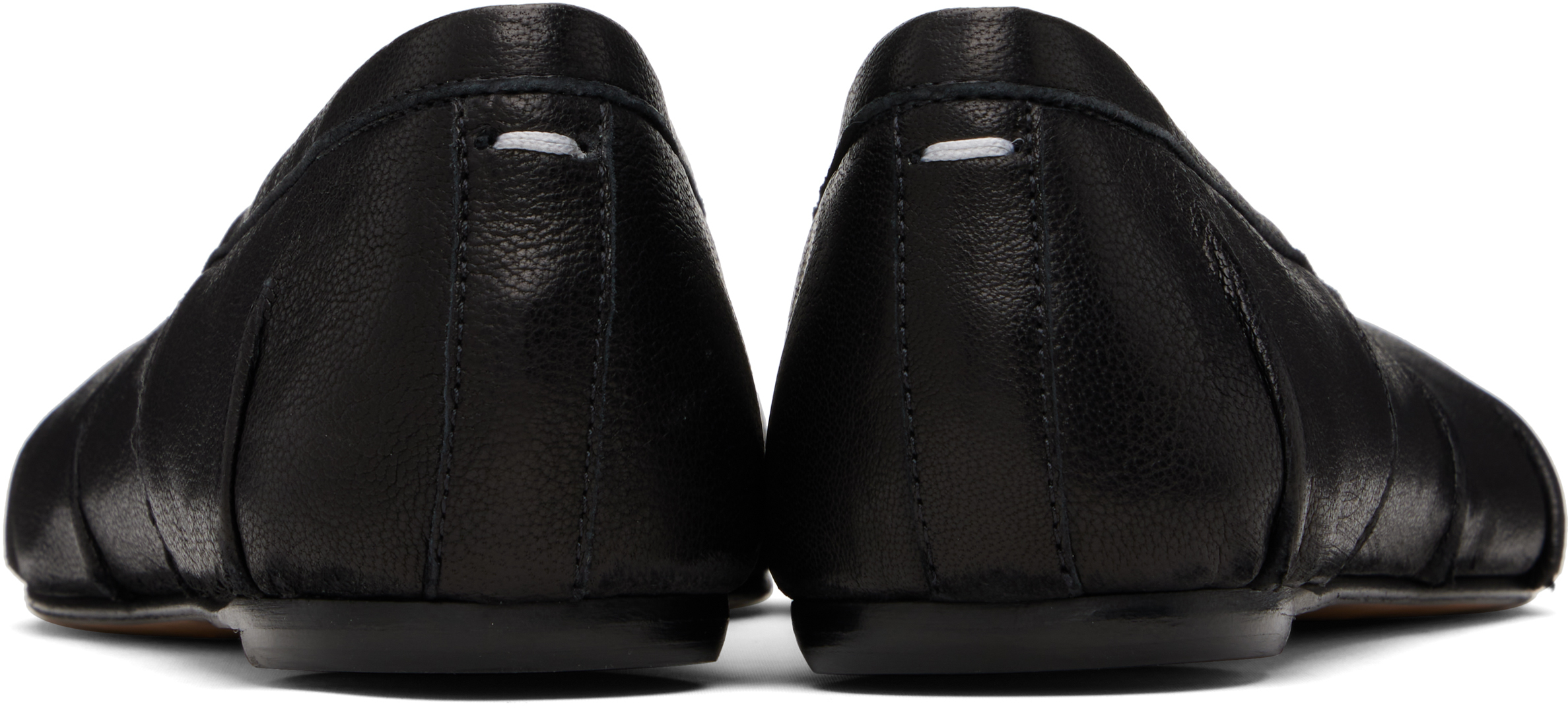 Maison Margiela Black Leather Flats With Unique Split Toe And Bow Accent In Black