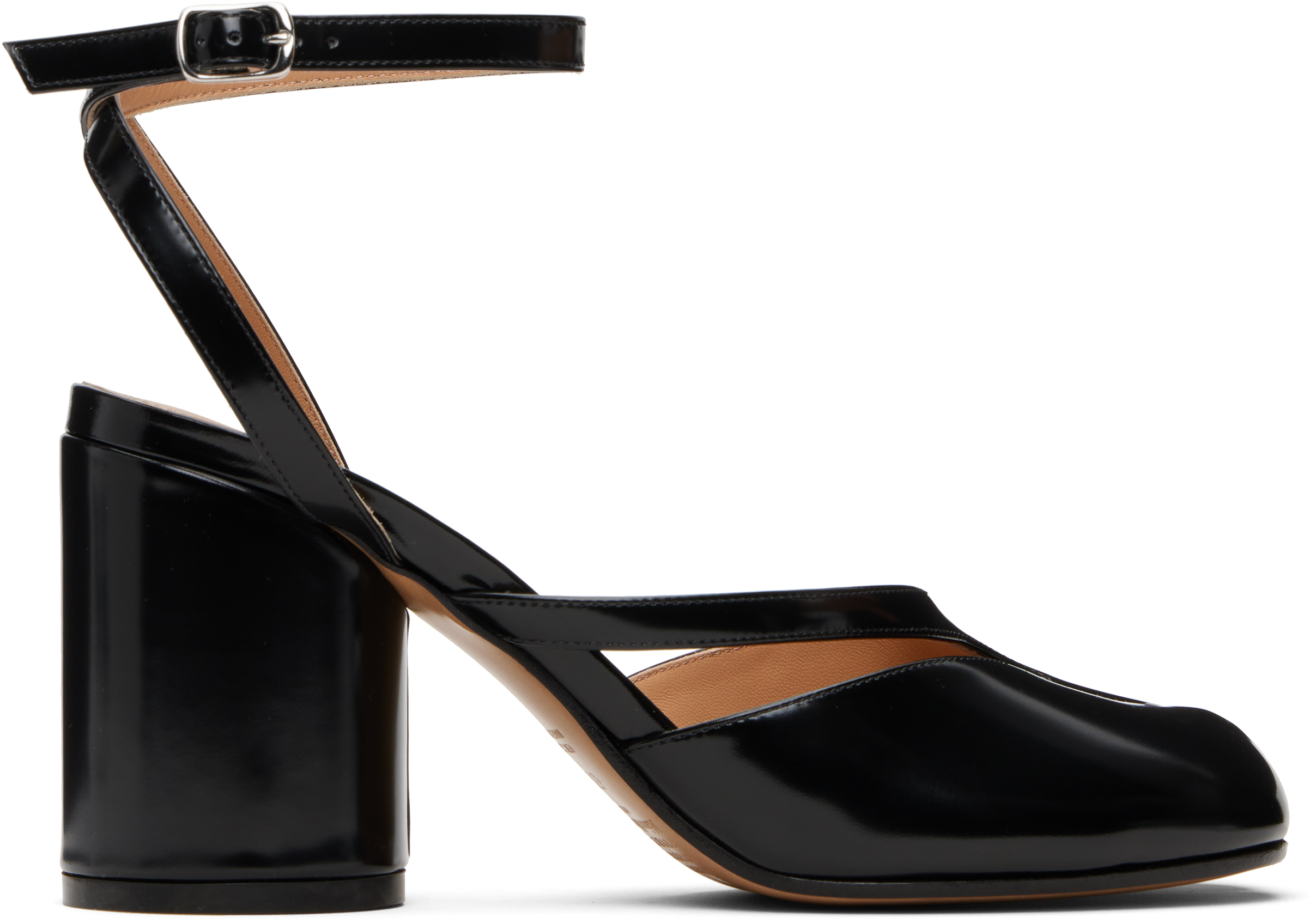 Maison Margiela Tabi Sandals In Brushed Leather In Black