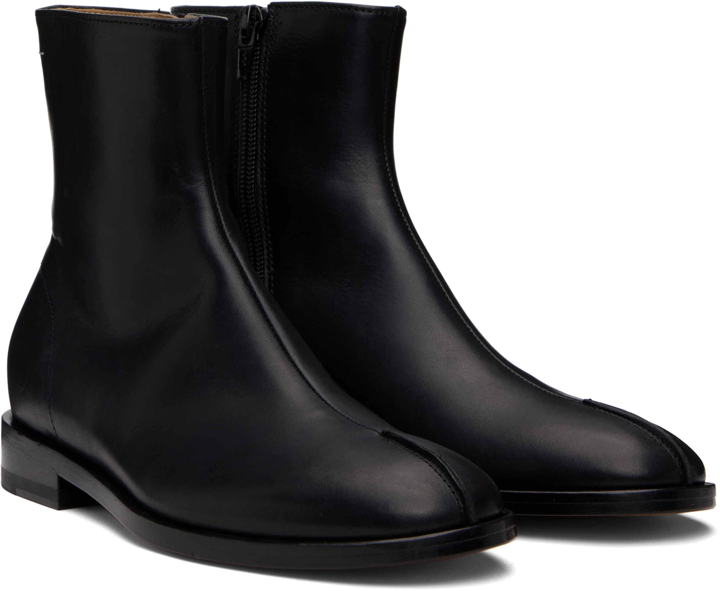 Mm6 Maison Margiela Black Shiny Vegetable Tanned Leather Trunk Boots In Black