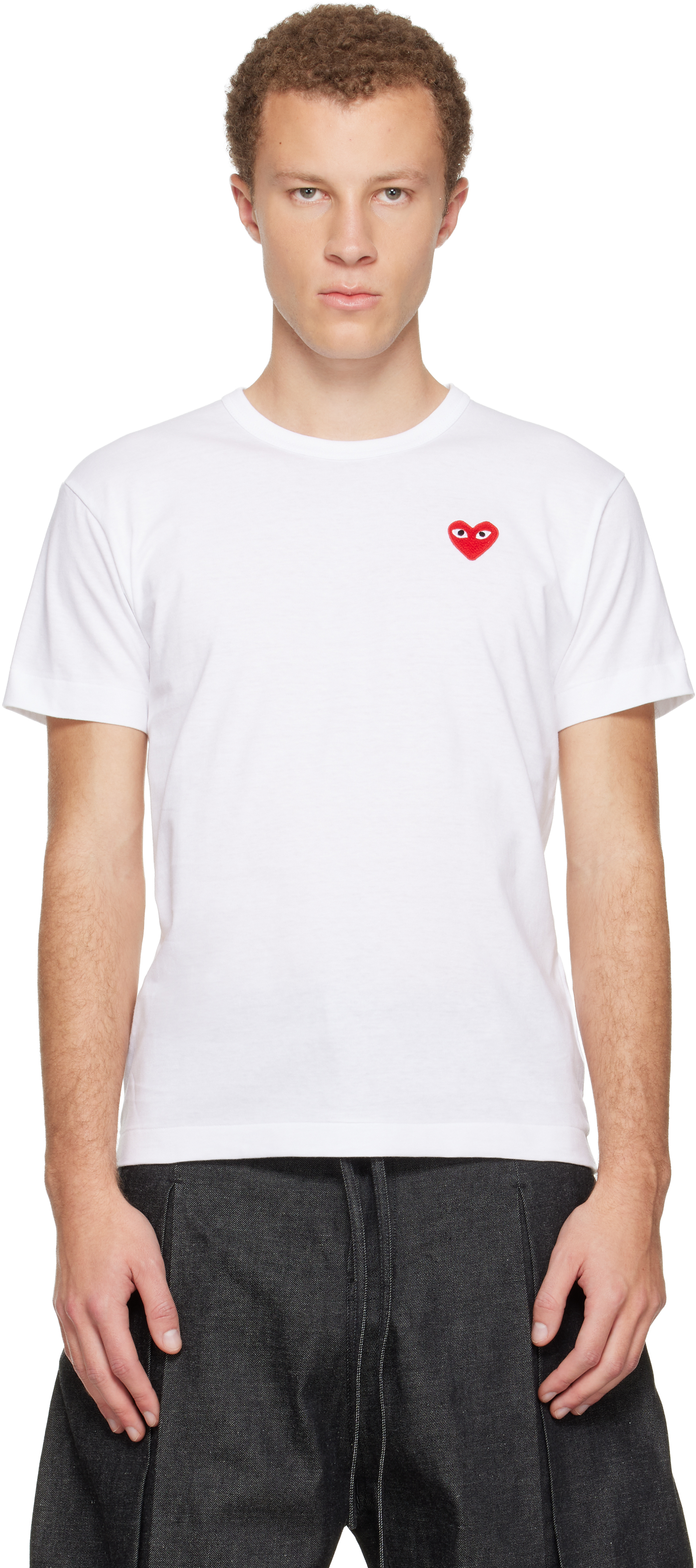 COMME des GARÇONS PLAY: White Basic Red Emblem T-shirt | SSENSE