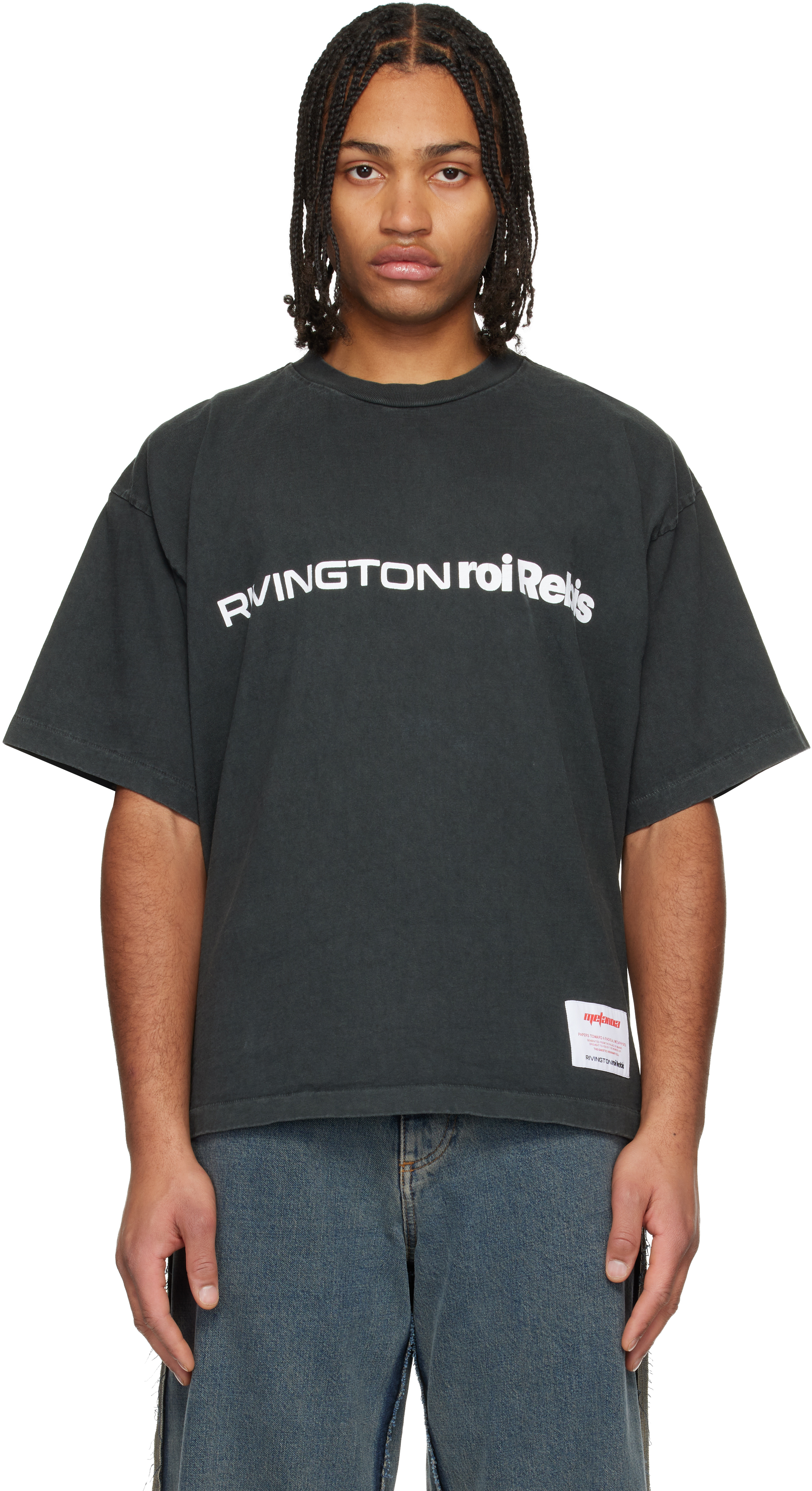 Rivington Roi Rebisのブラック Metanoia USO CVA Tシャツがセール中