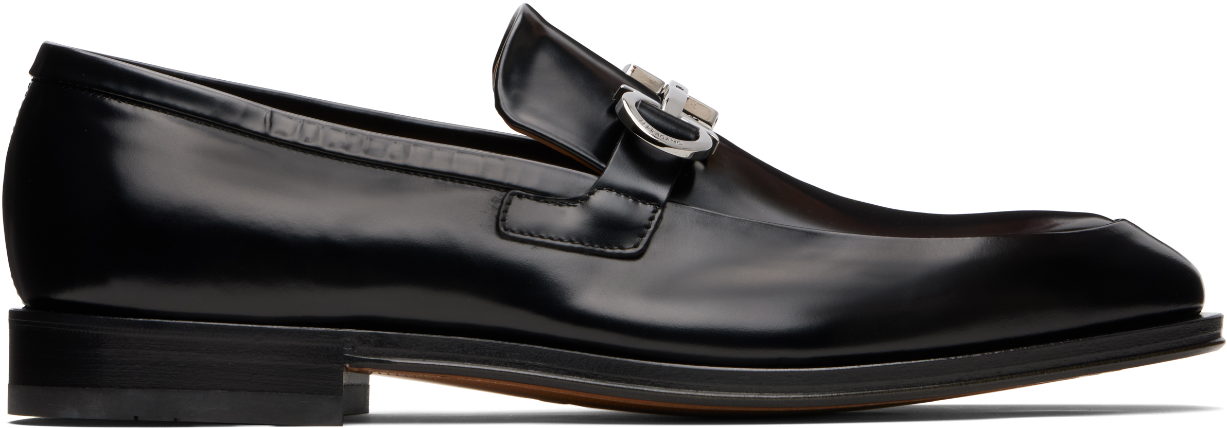 【関税込み】Ferragamo ブラック Gancini Ornament ローファー Ferragamo: ブラック Gancini Ornament ローファー | SSENSE 日本