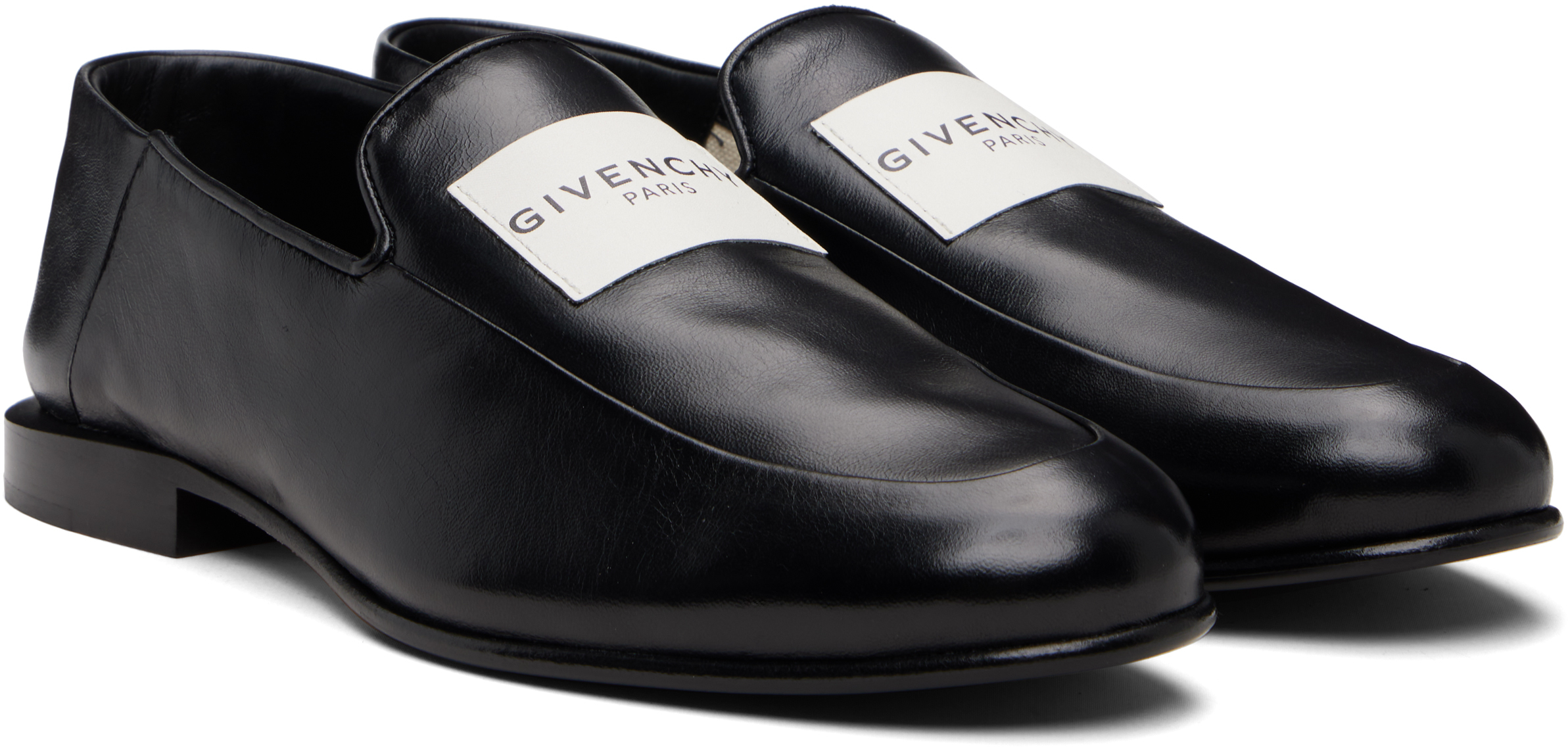 Givenchy Glossy Round Toe Loafers In Black