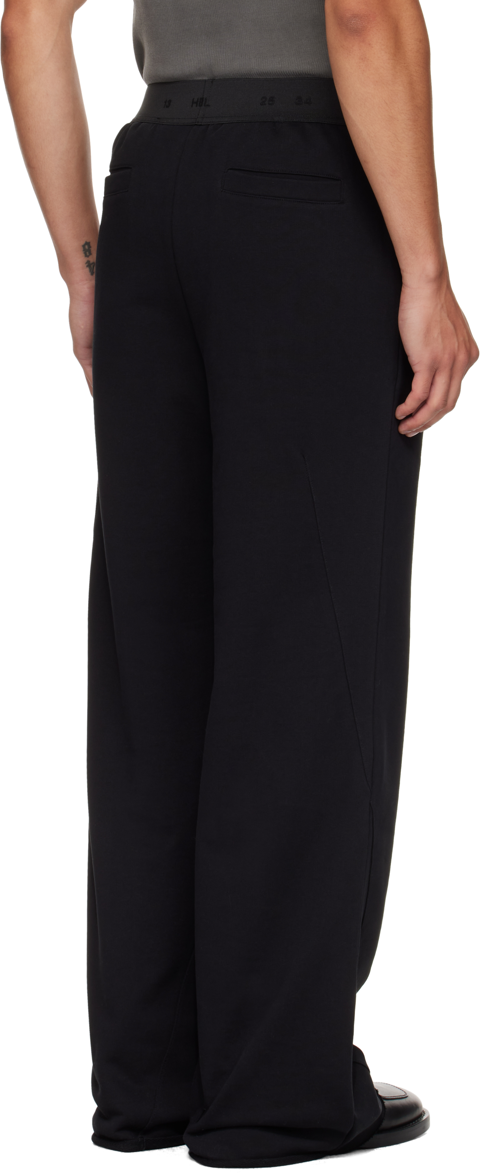 Heliot Emil Black Plannar Sweatpants In Black