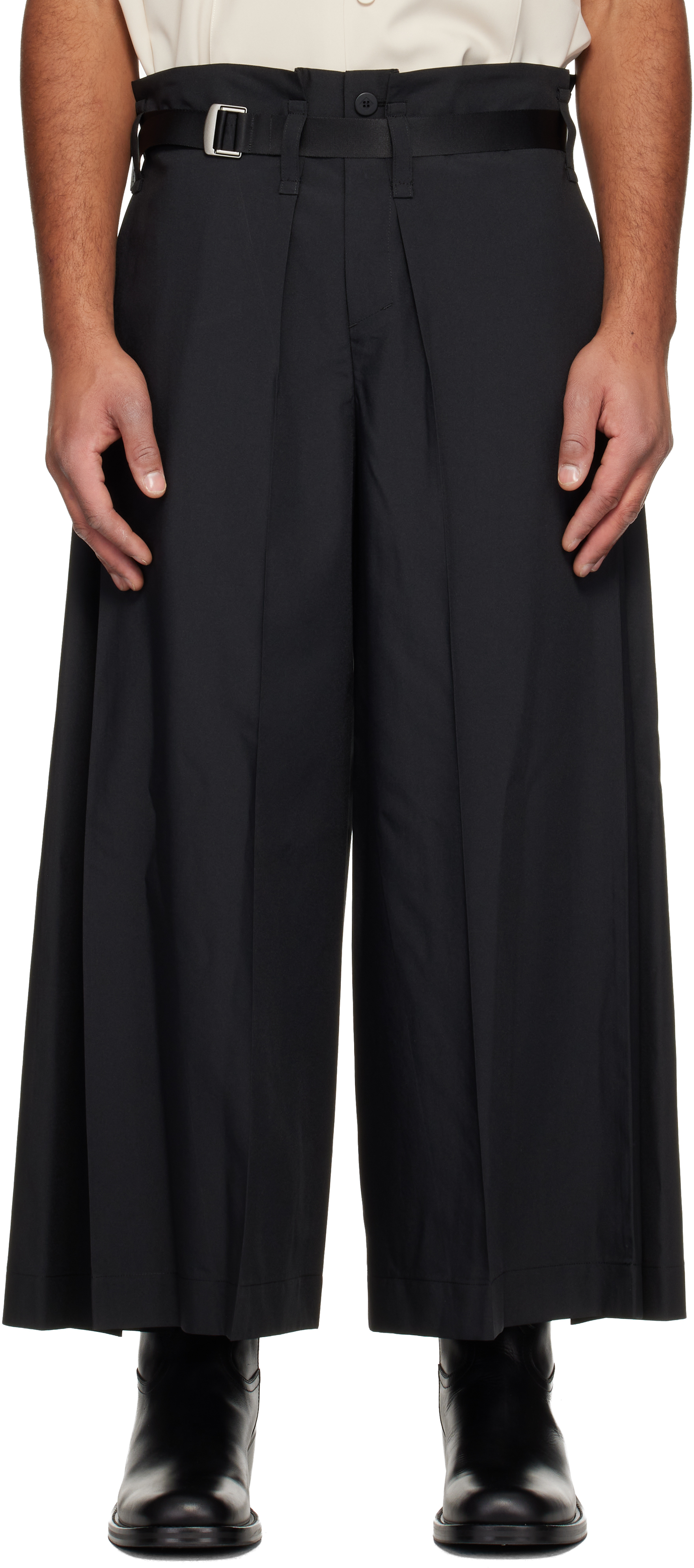 132 5. ISSEY MIYAKE 変形パンツ 132 5. SOLID – ISSEY MIYAKE ONLINE STORE