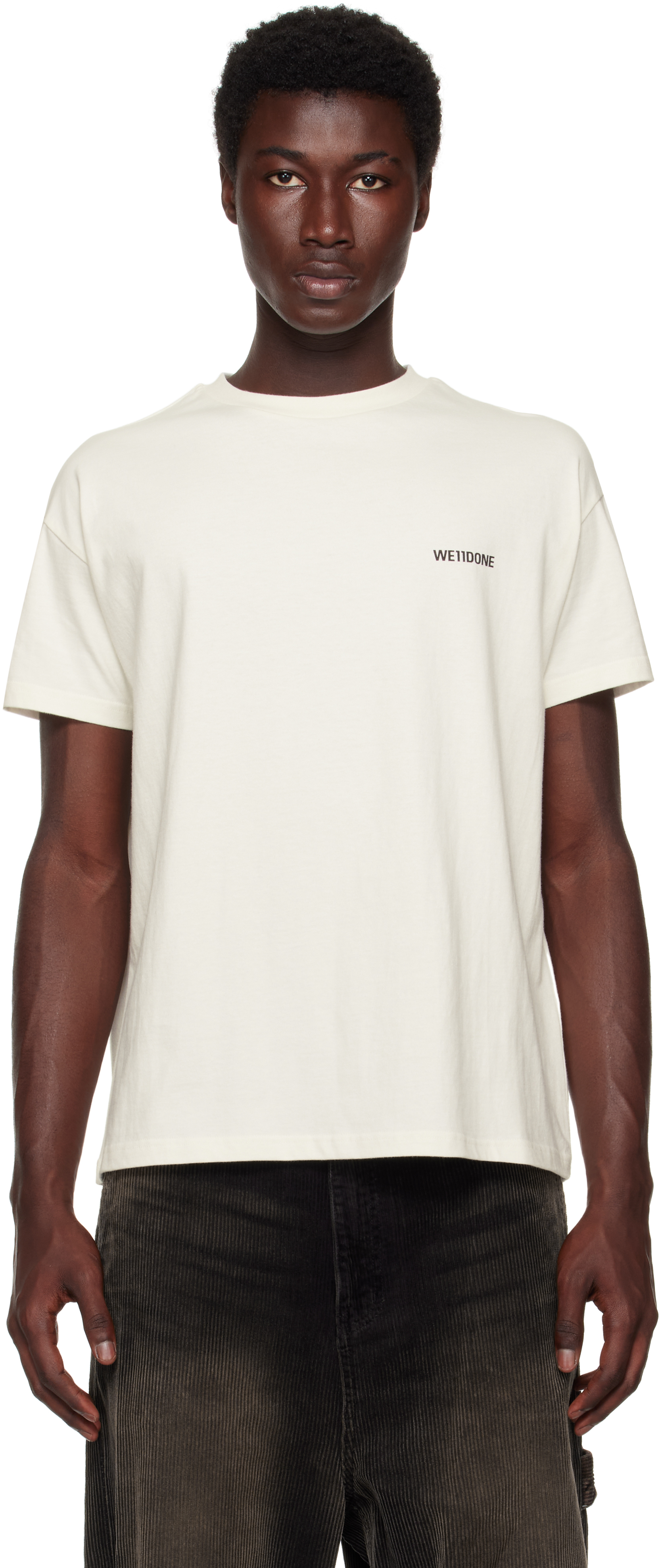【関税込み】We11done オフホワイト コットン Tシャツ We11done: Off-White Cotton Mini Logo T-shirt | SSENSE
