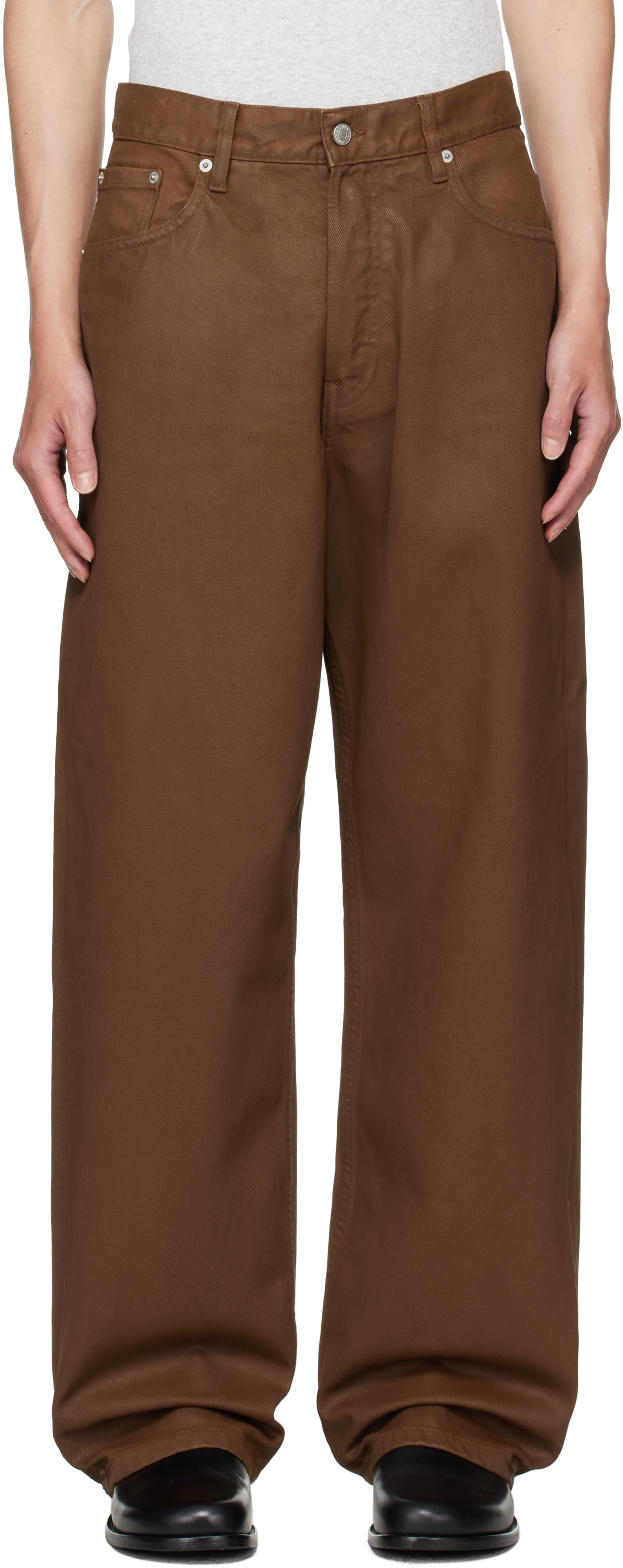 らぁーめんdries van noten 15awブラウン Brown Coated Loose Fit Jeans by Dries Van Noten on Sale