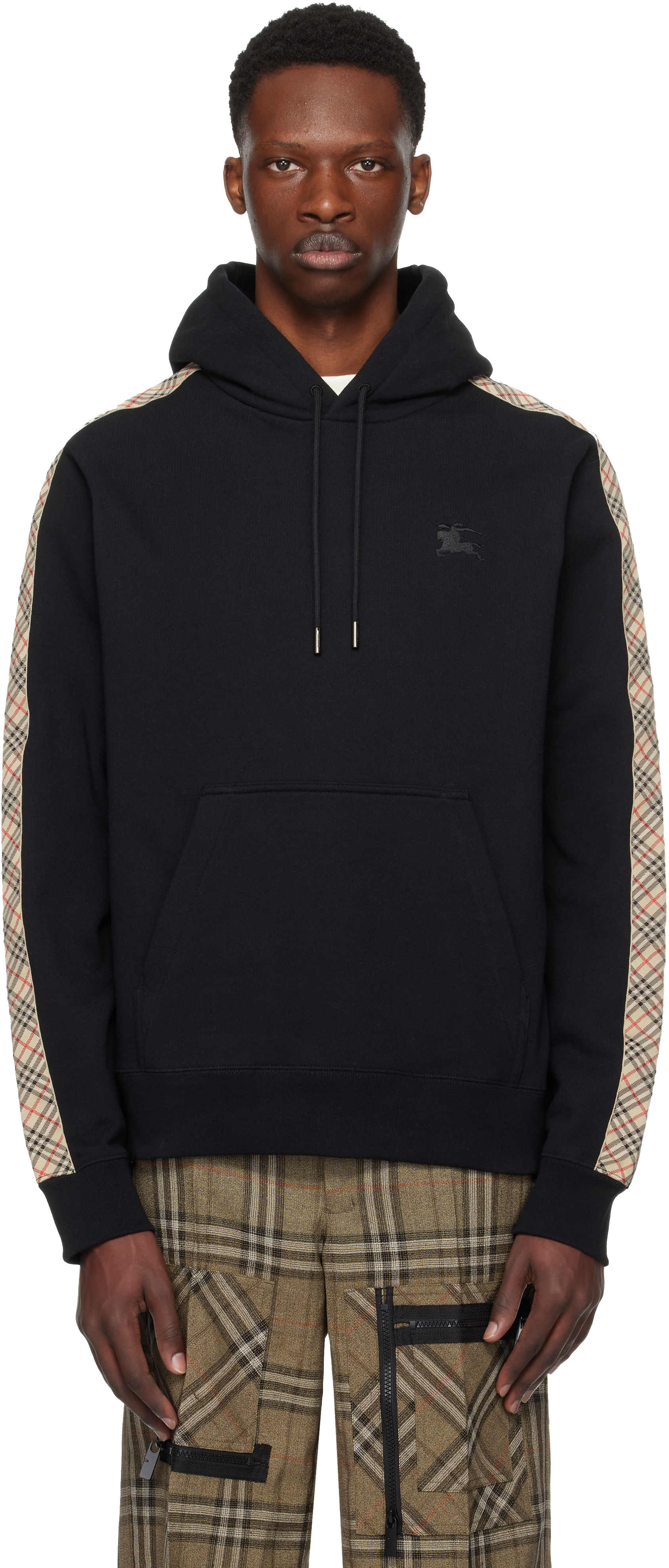 【関税込み】Burberry ブラック Check Tape フーディ Burberry check-label Cotton Hoodie | Black | FARFETCH