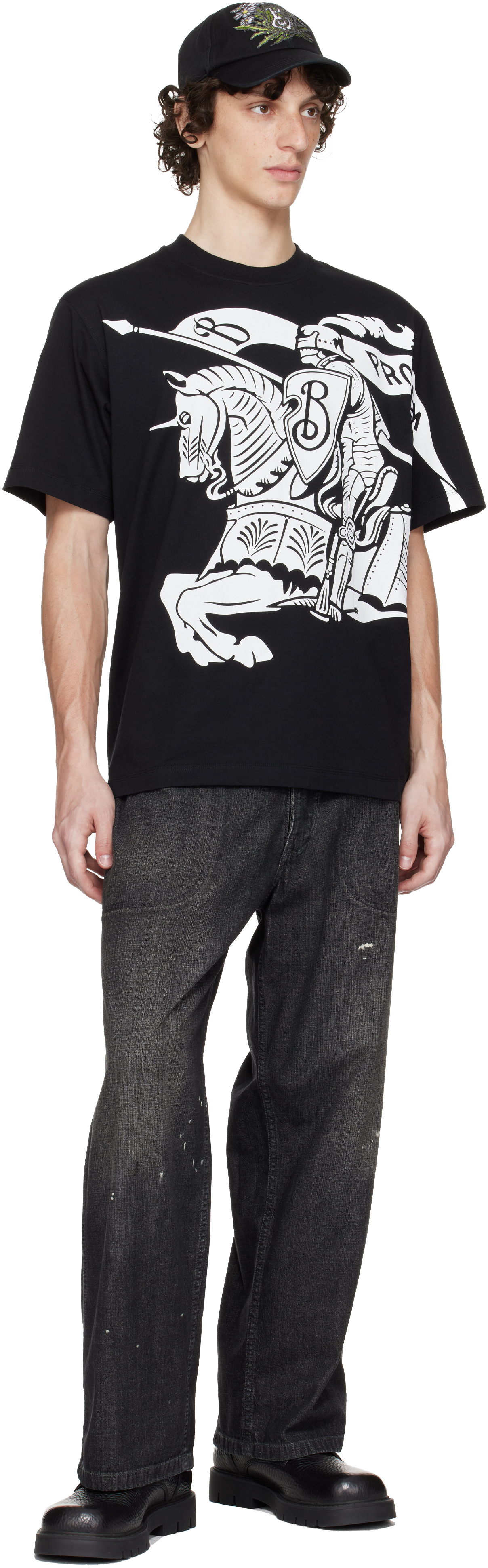 Burberry Black T-shirt With Contrasting Equestrian Knight Print In Cotton Man