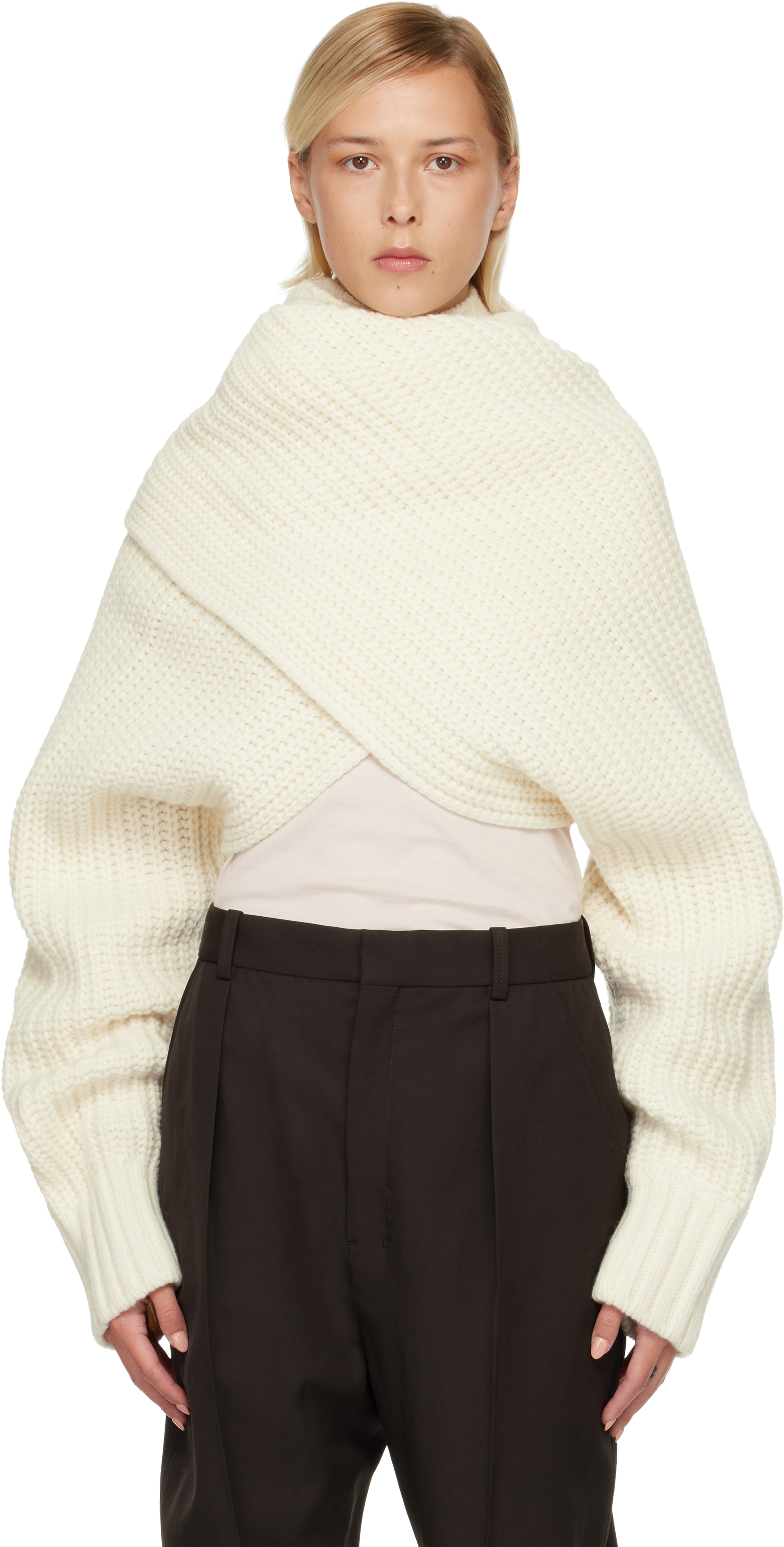 Off-White Wool Knit Pullover Turtleneck by sacai on Sale Off-White Wool Knit Pullover Turtleneck by sacai on Sale