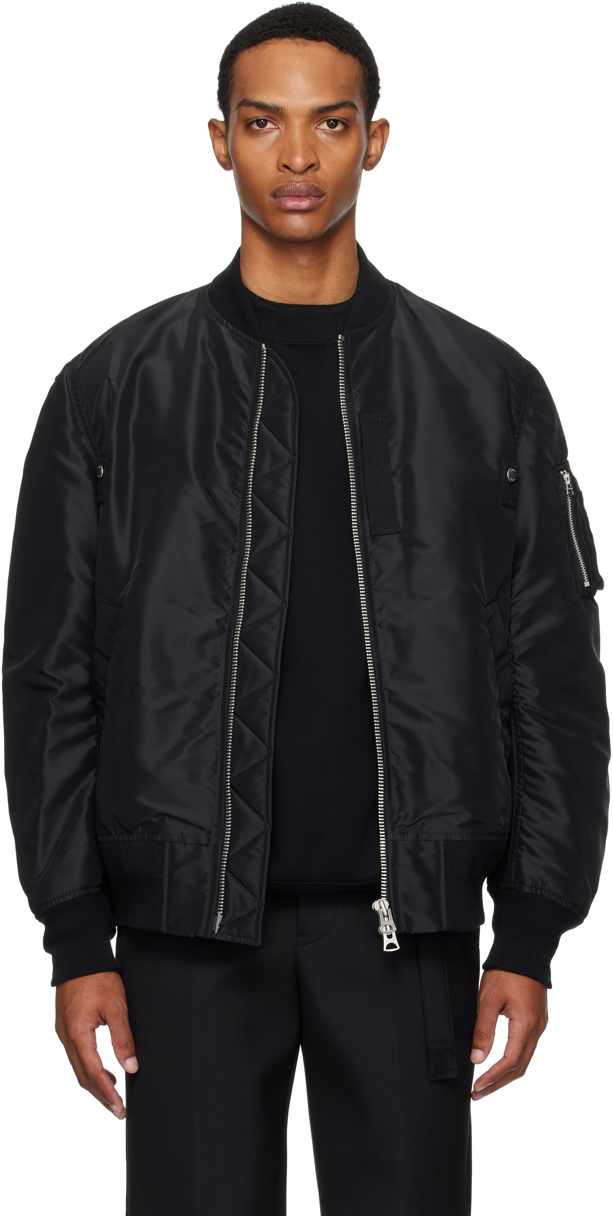 送料関税込♦sacai クラシックカラーボンバージャケット sacai-taupe-nylon-twill-bomber