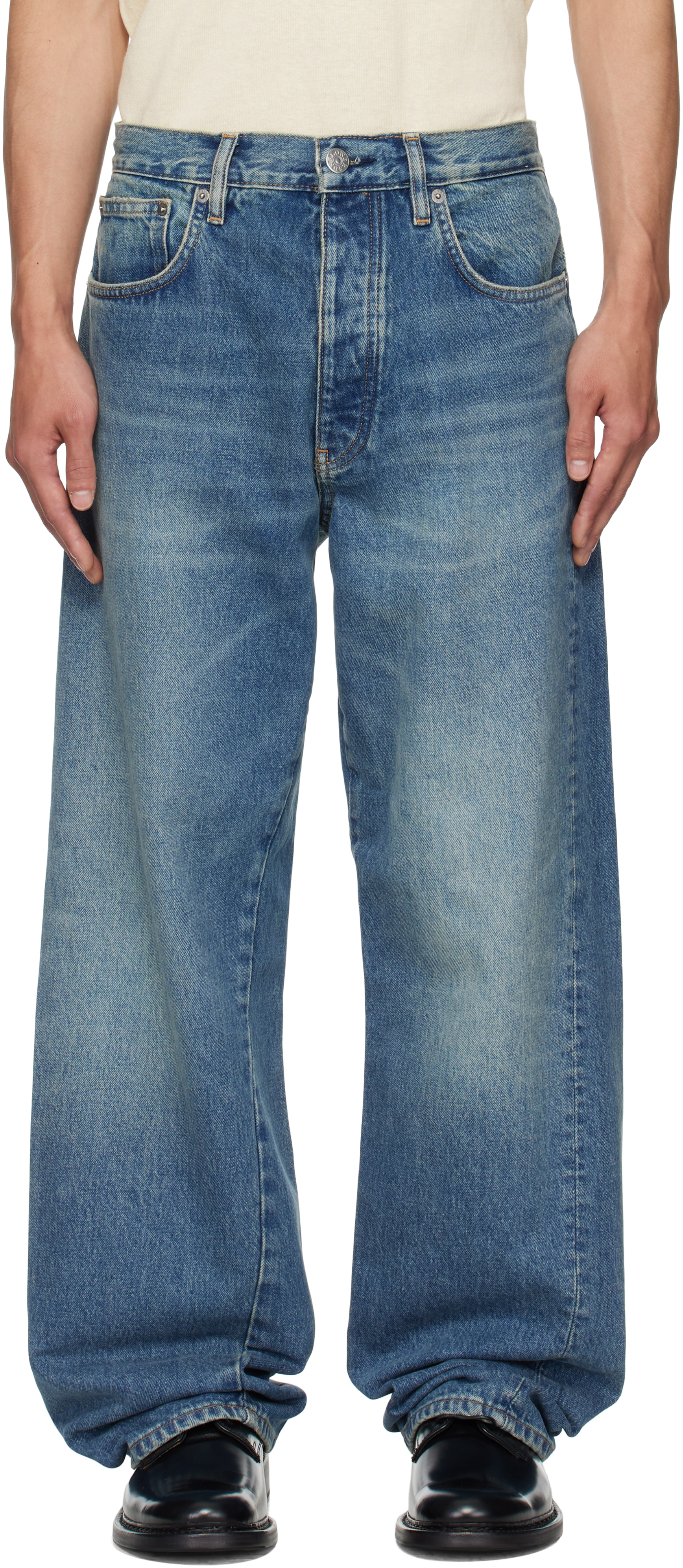 Sunflower ページ Sunflowerのブルー ワイド ツイスト ジーンズがセール中