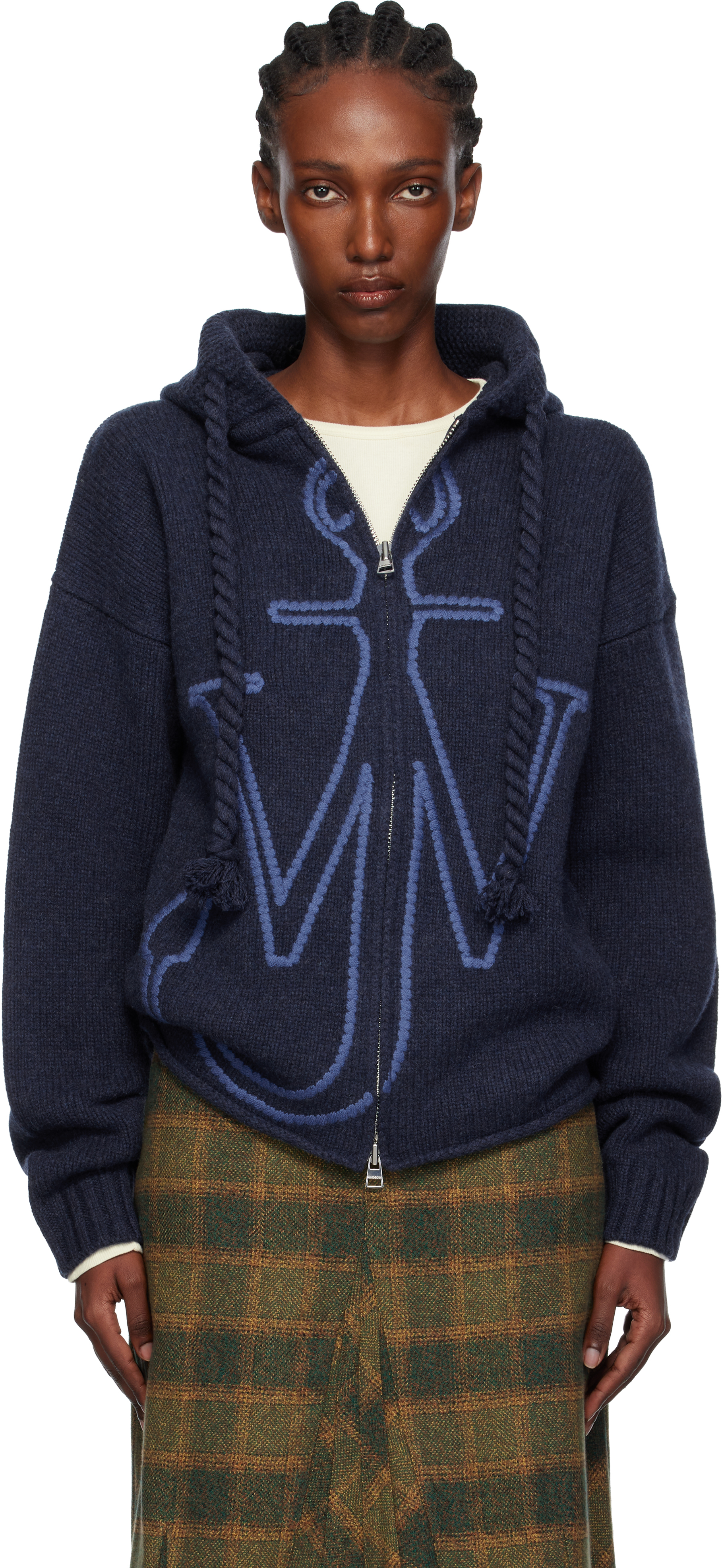 JW ANDERSONネイビー 刺繍 クルーネックニット ユニクロ×JW アンダーソン23年秋冬、“もっちり”カラフルニット＆動物