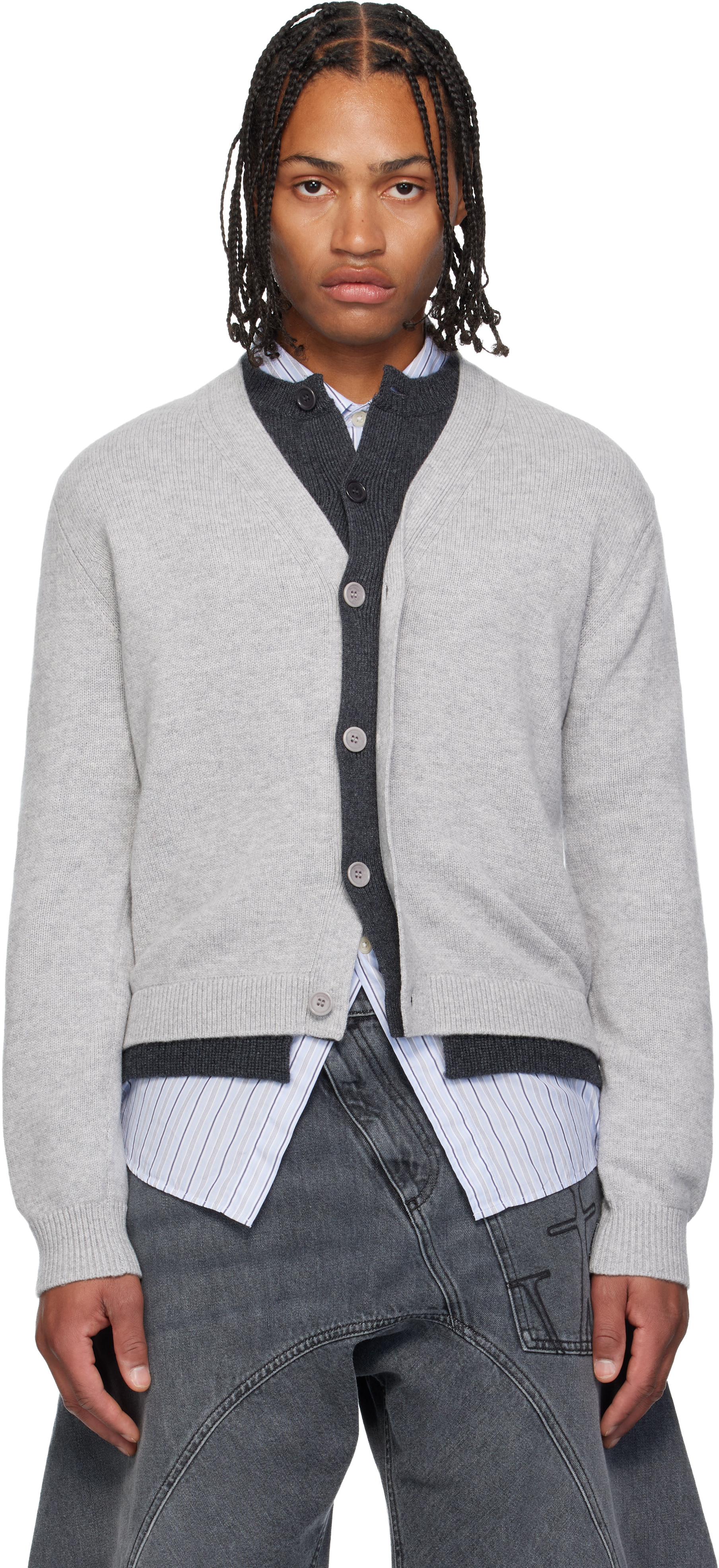 JW Andersonのグレー レイヤード カーディガンがセール中
