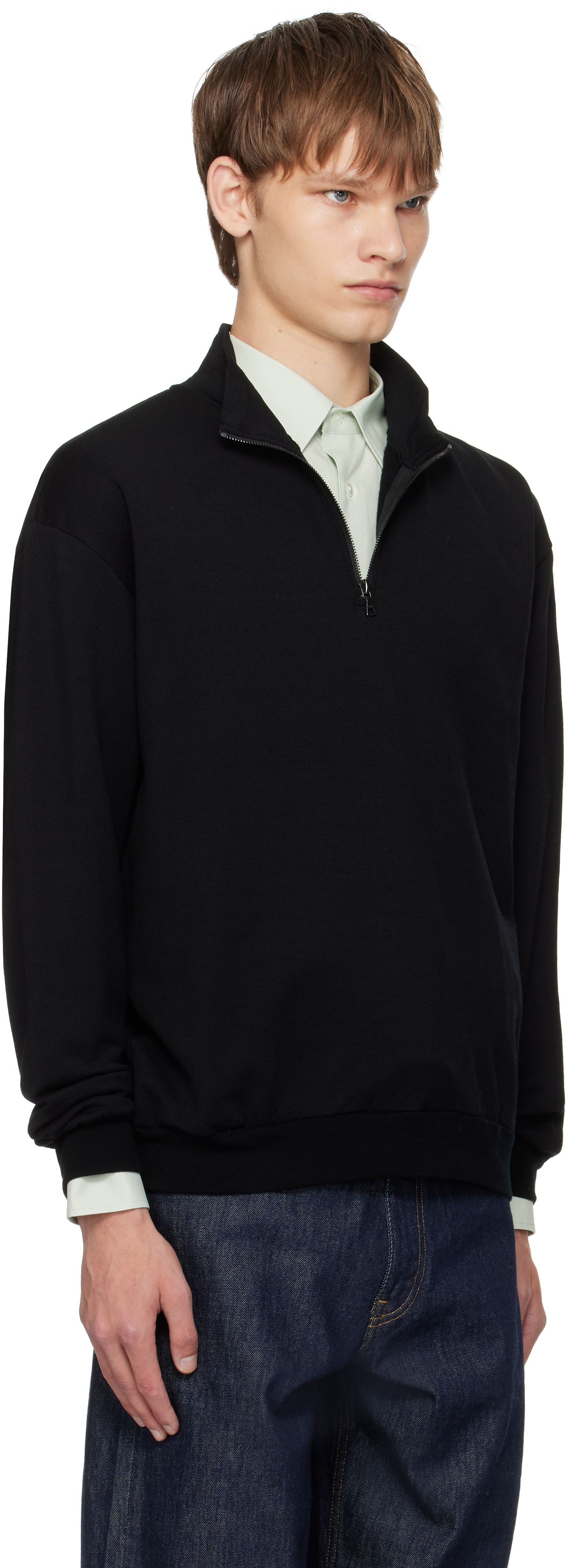 black-light-wool-sweat-half-