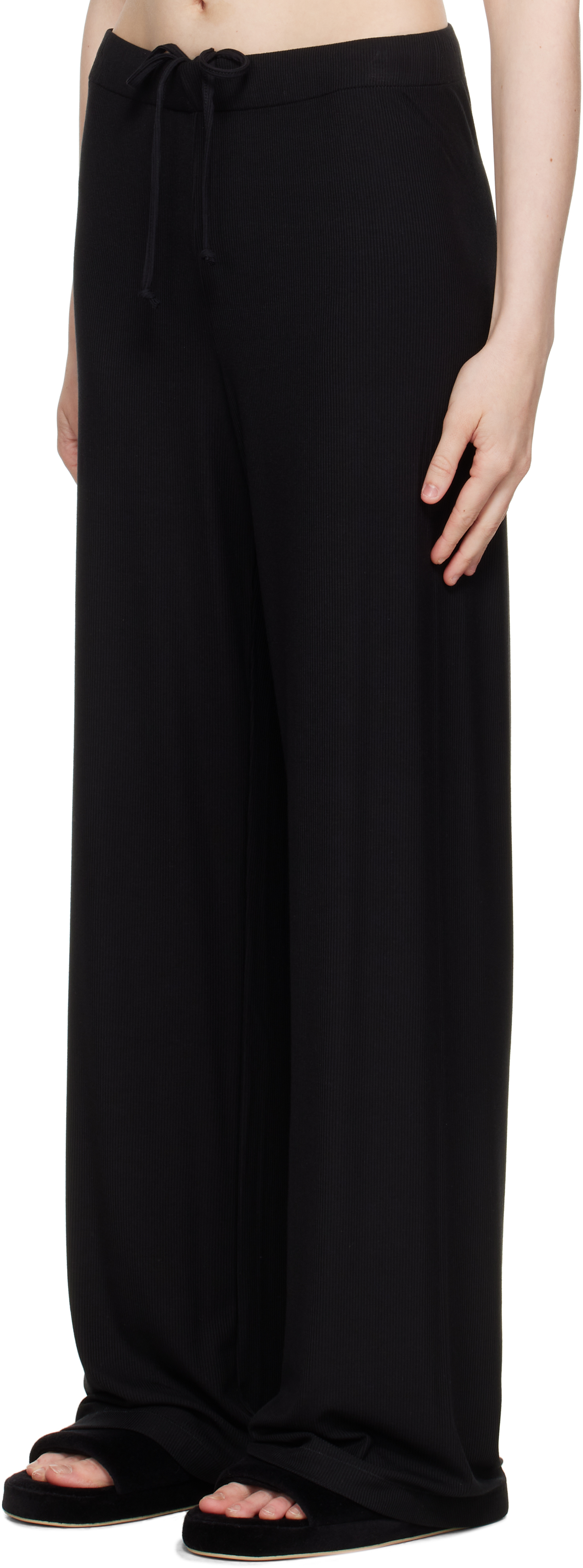 Skims Black Soft Lounge Sleep Pyjama Set