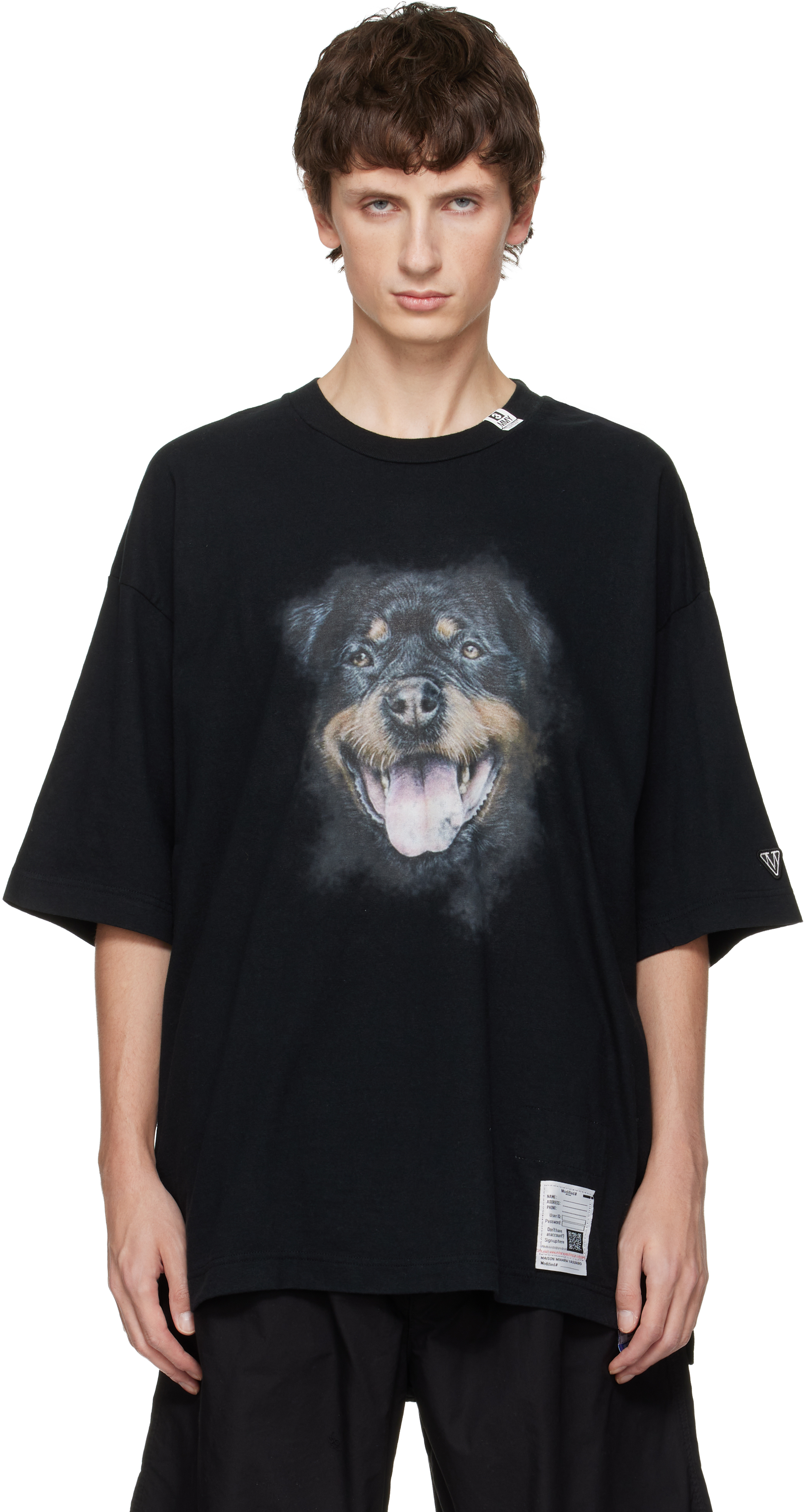 Maison MIHARA YASUHIROのブラック Dog プリントTシャツがセール中