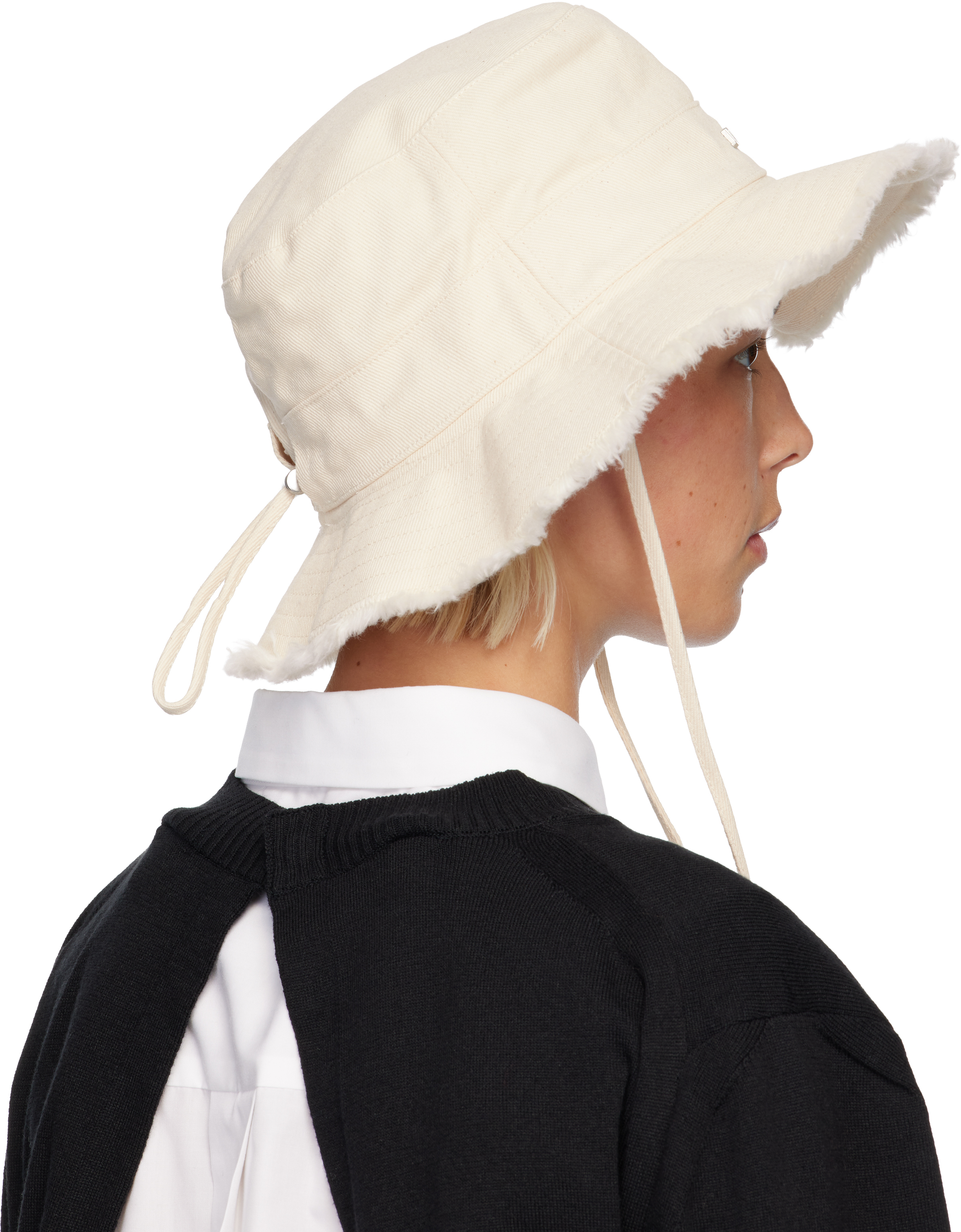 Jacquemus Off-white Les Classiques 'the Artichaut' Bucket Hat In White