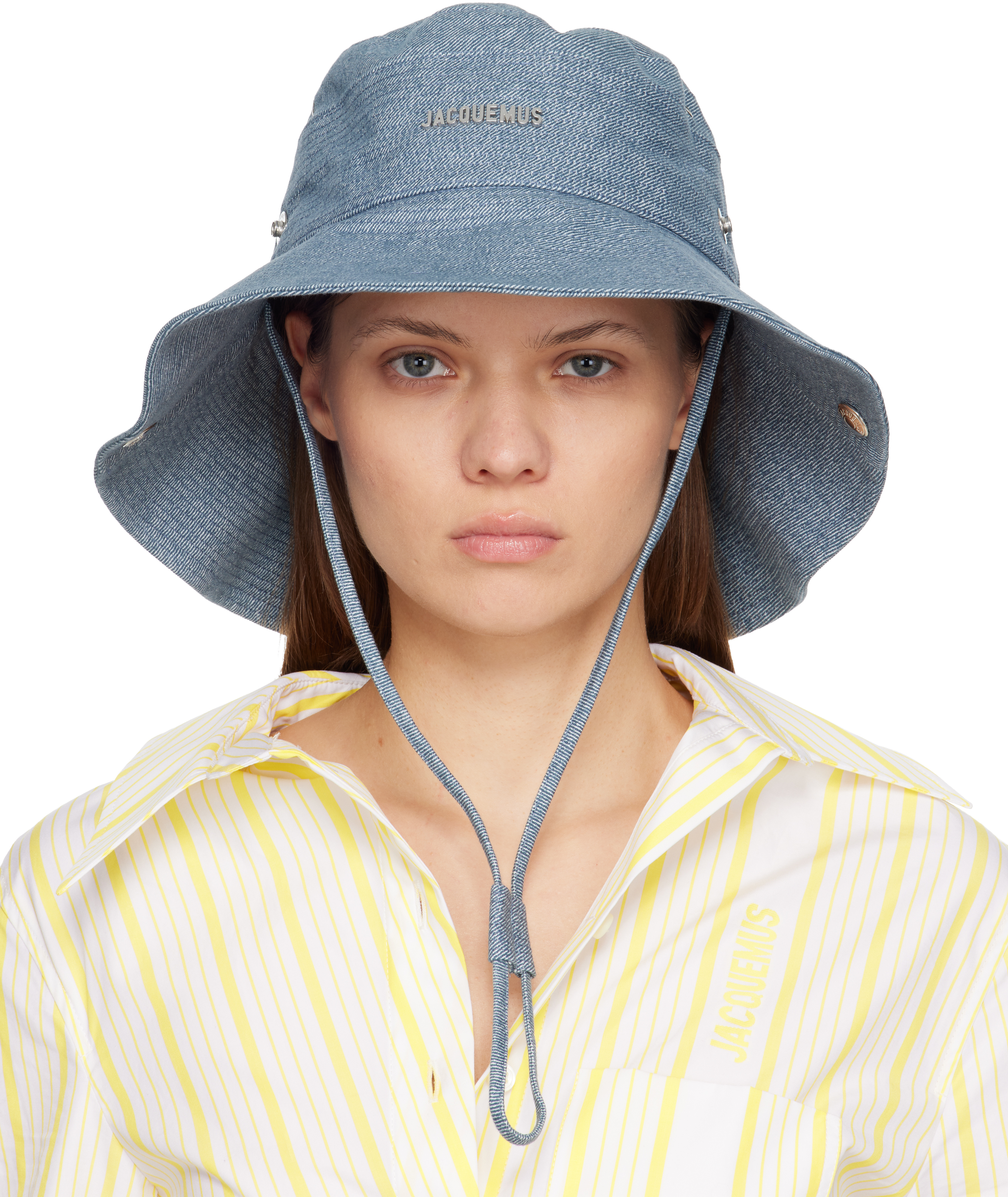 JACQUEMUS
Blue Bucket Hat Jacquemus Le Bob Gadjo Bucket Hat - Blue | Garmentory main image 4
