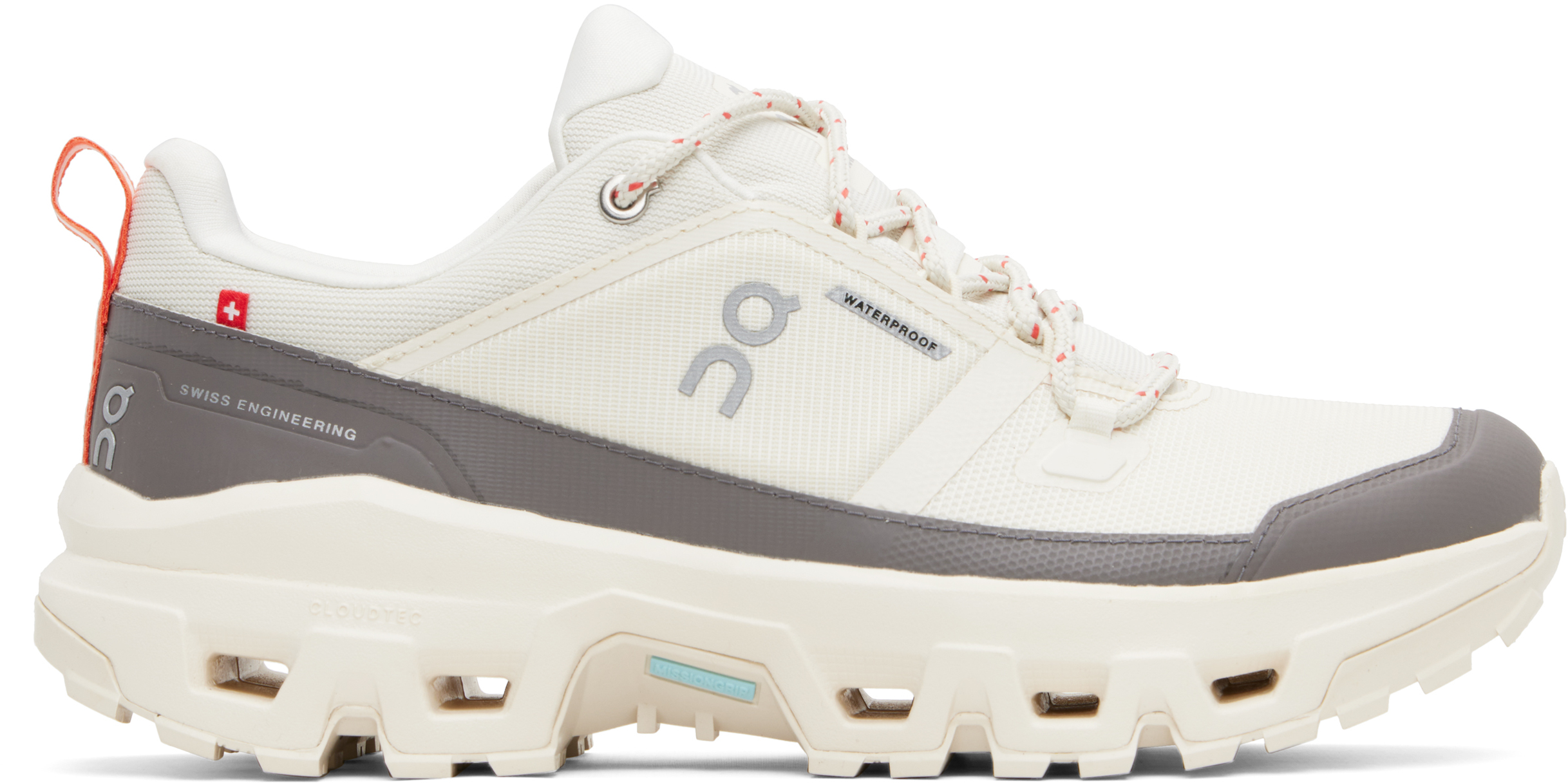 On: Off-White Cloudrock Low Waterproof Sneakers | SSENSE 日本