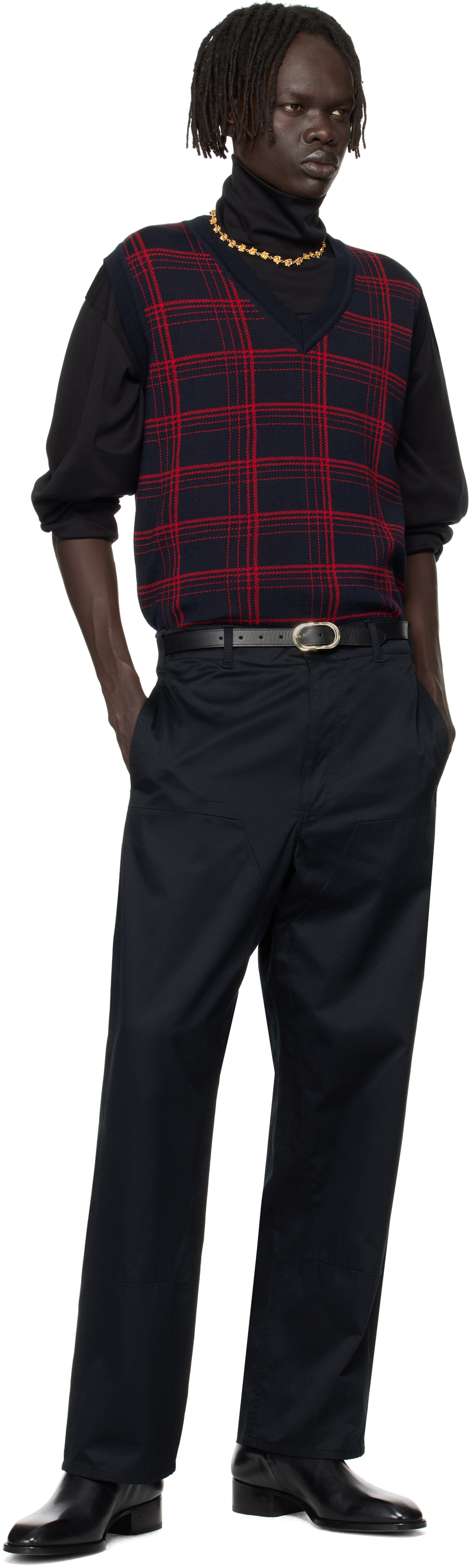 Ernest W Baker Rose Necklace In Gold