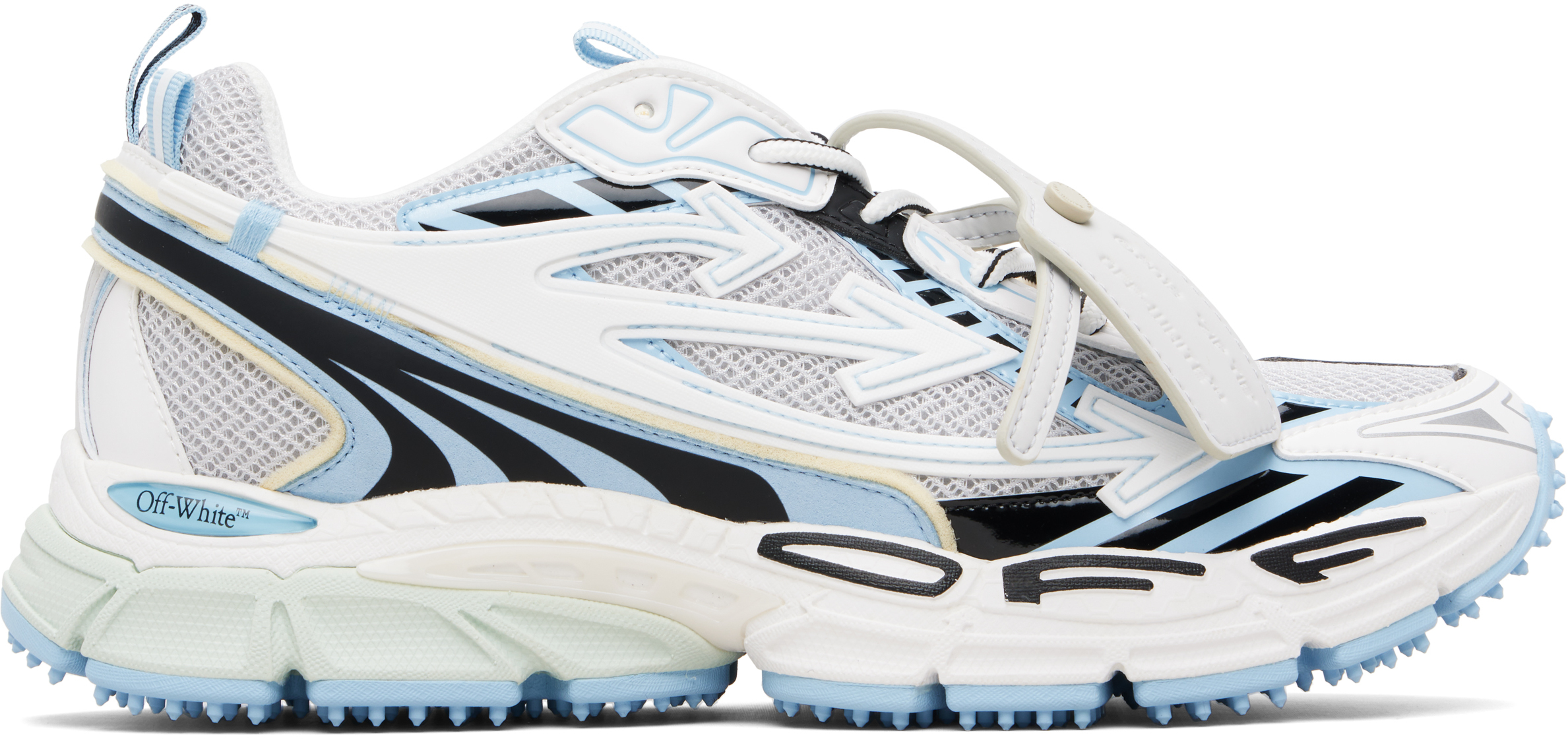 Off-Whiteのホワイト＆ブルー Be Right Back スニーカーがセール中