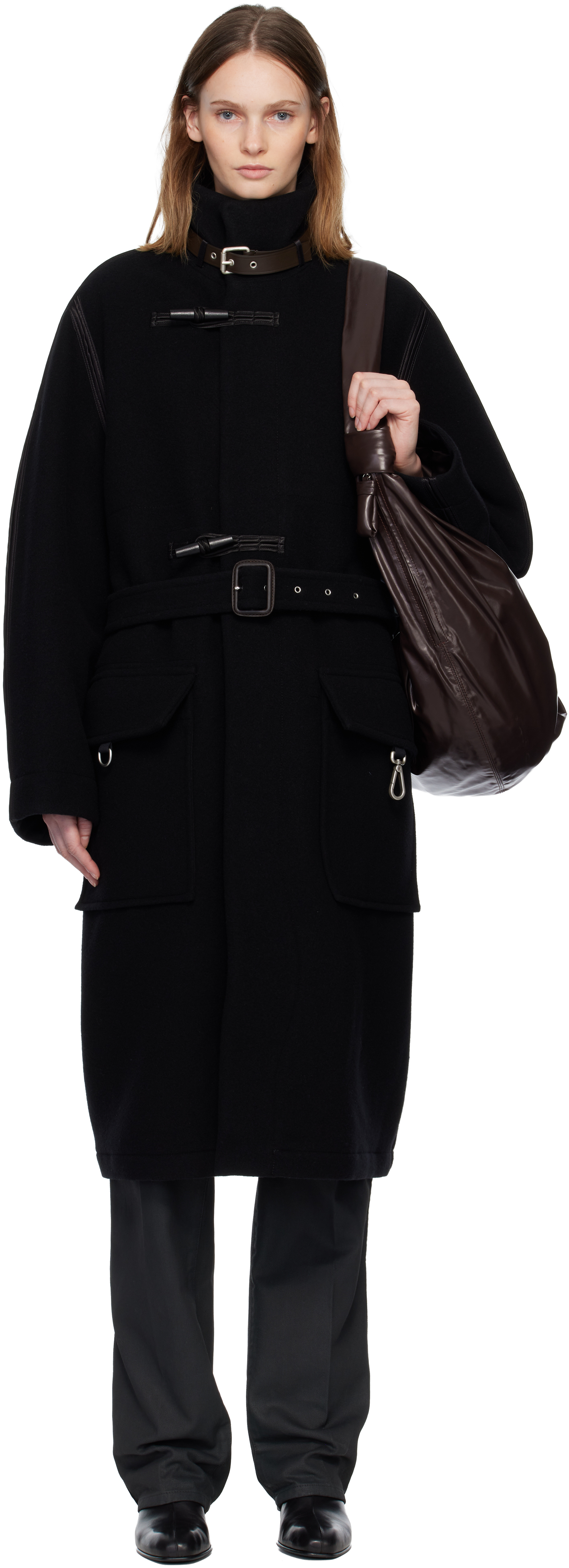 Lemaire Belted Toggle-fastening Coat In Black