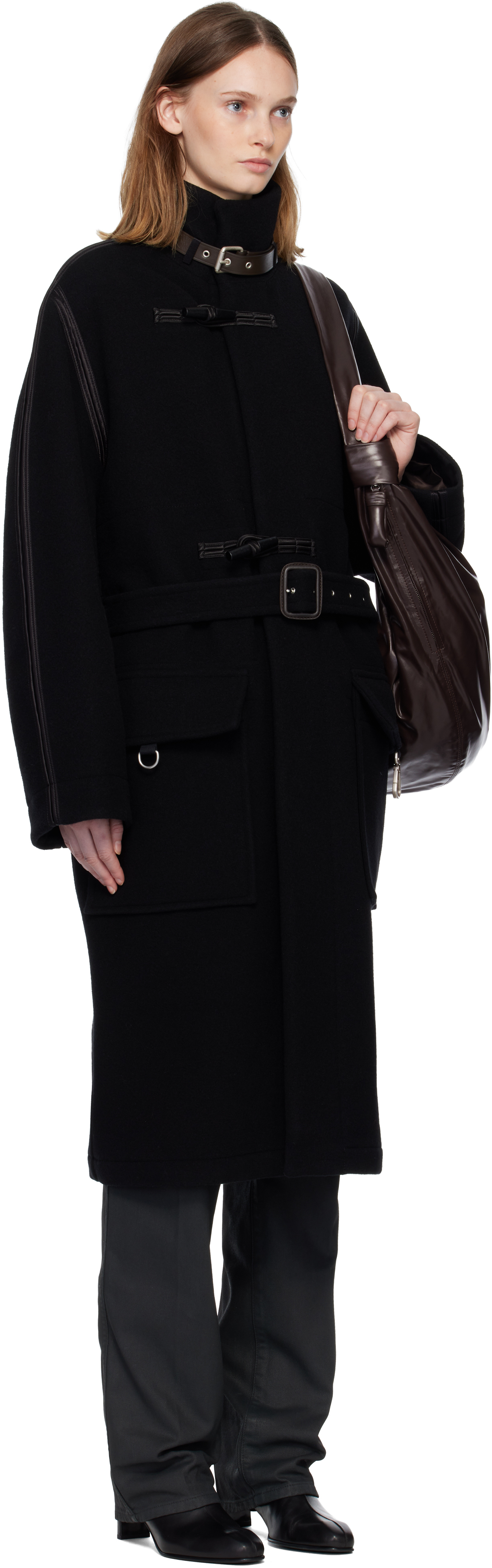 Lemaire Belted Toggle-fastening Coat In Black