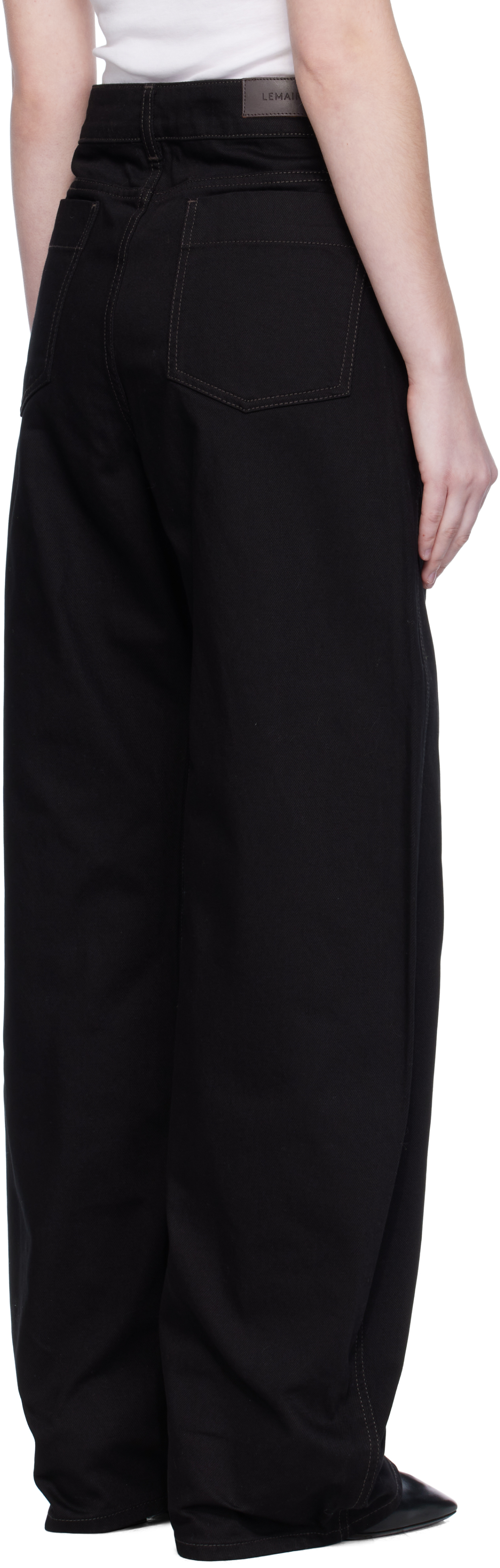 Lemaire Black High Waisted Curved Jeans In Black
