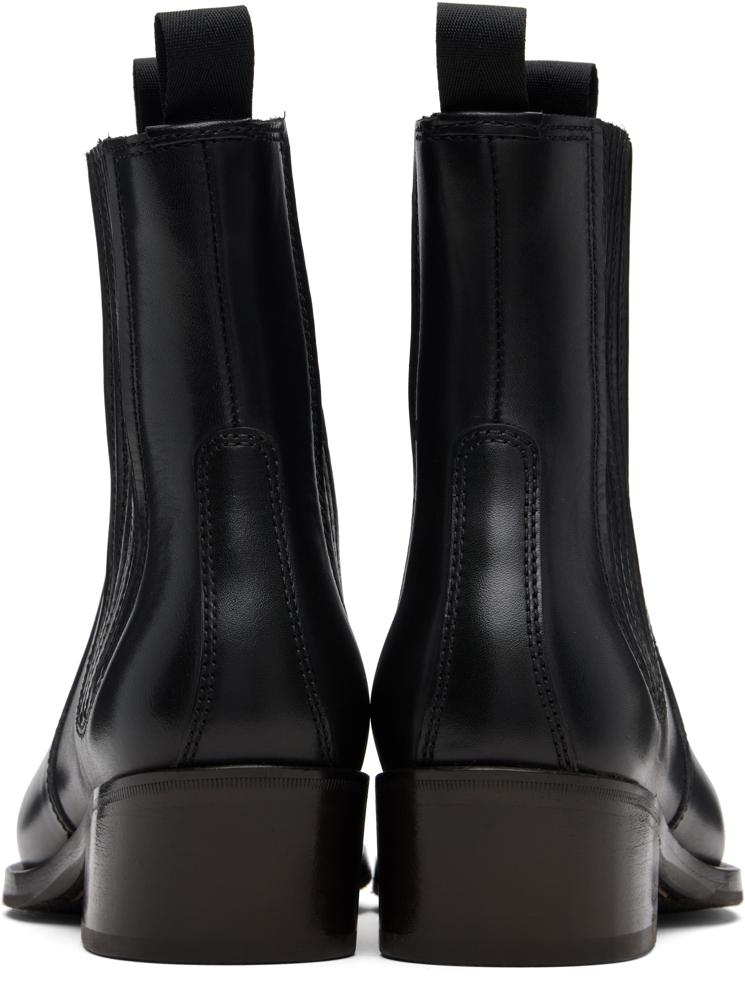 Lemaire Black Vegetable-tanned Chelsea Boots In Black