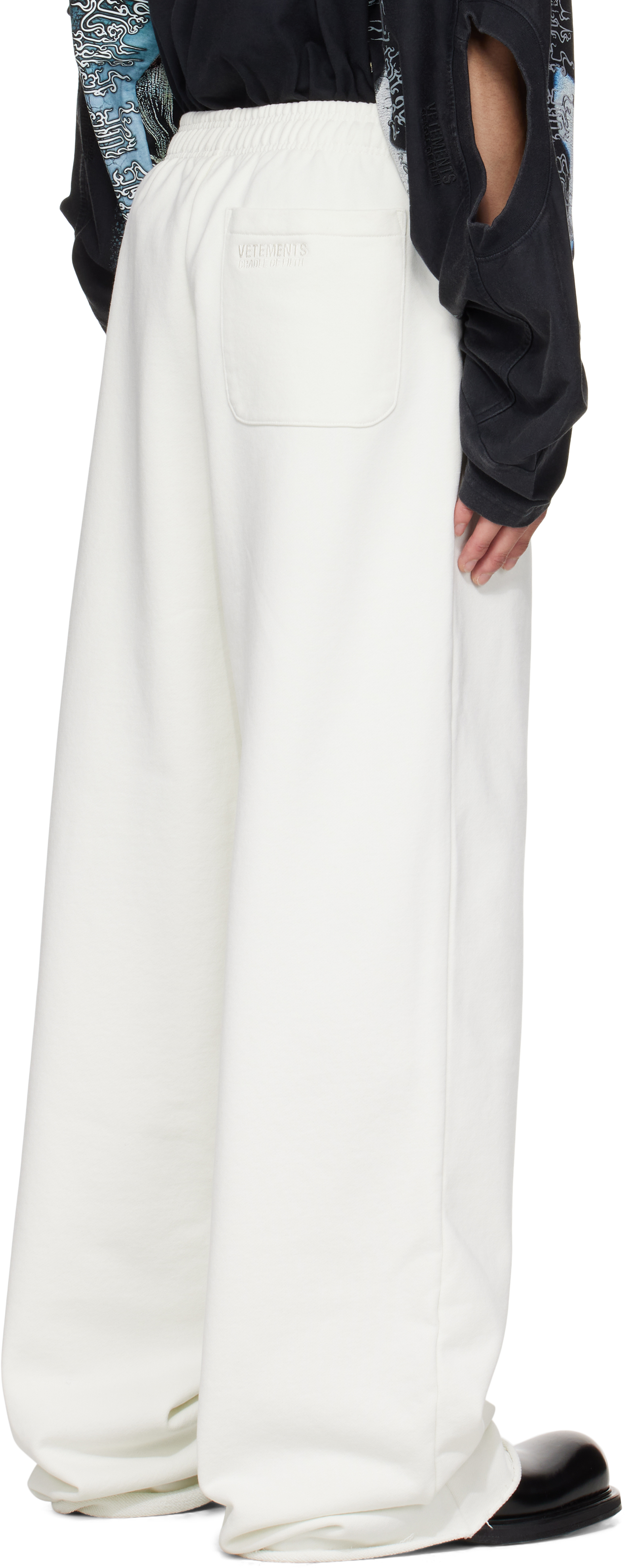 Vetements Off-white Cradle Of Filth Logo Sweatpants In White