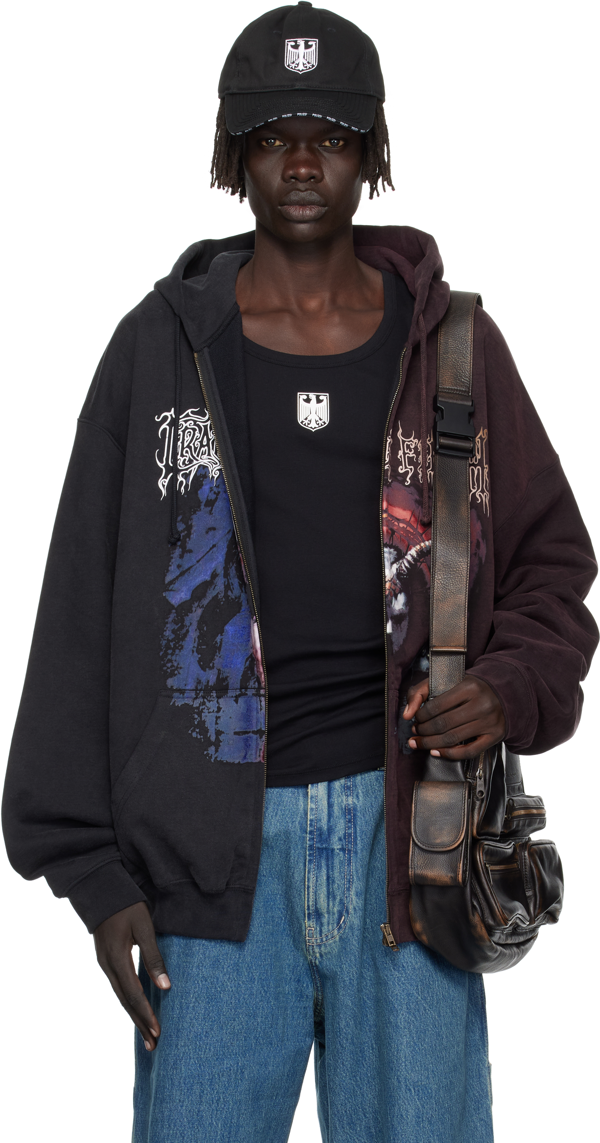【関税込み】VETEMENTS ブラック Repeat フーディ 関税込み】VETEMENTS ブラック Repeat フーディ VETEMENTS