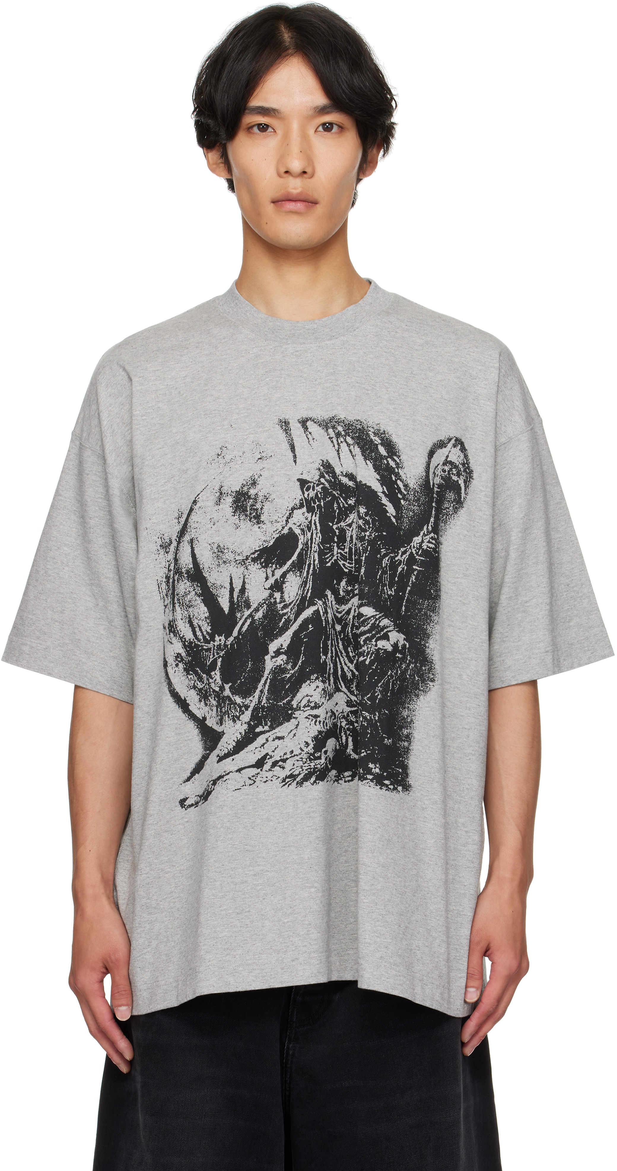 【関税込み】VETEMENTS グレー Goth オーバーサイズ Tシャツ VETEMENTS: グレー Goth オーバーサイズ Tシャツ | SSENSE 日本