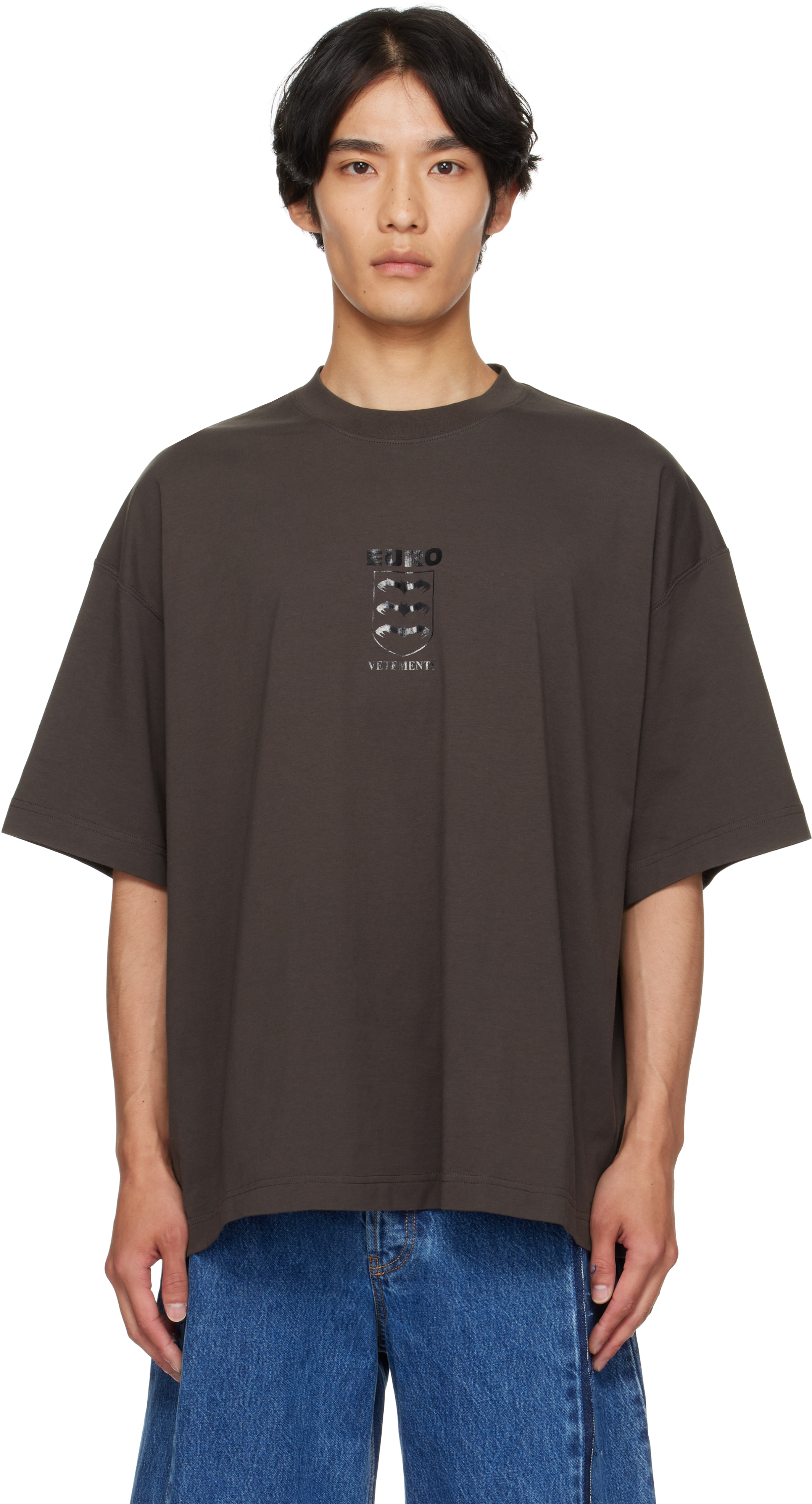 vetements-brown-bats-logo-