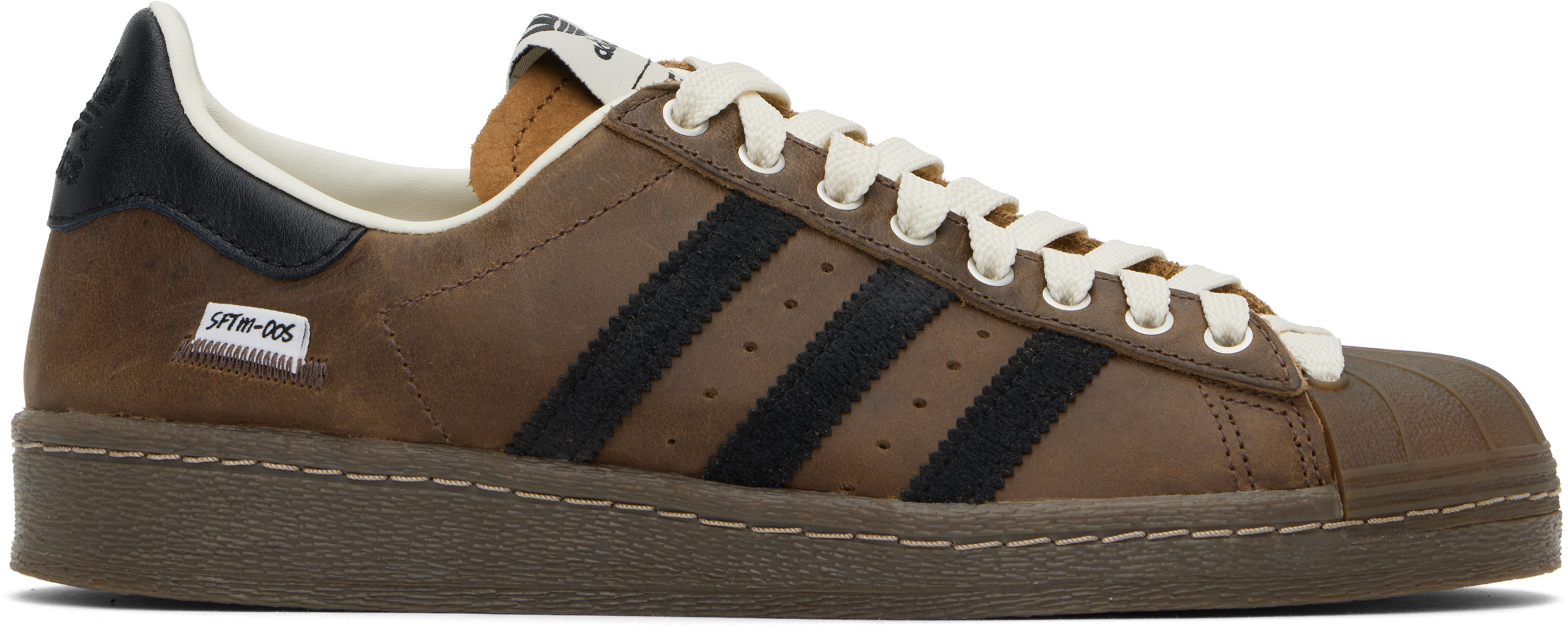 Song for the Muteのブラウン adidas Originalsエディション Superstar