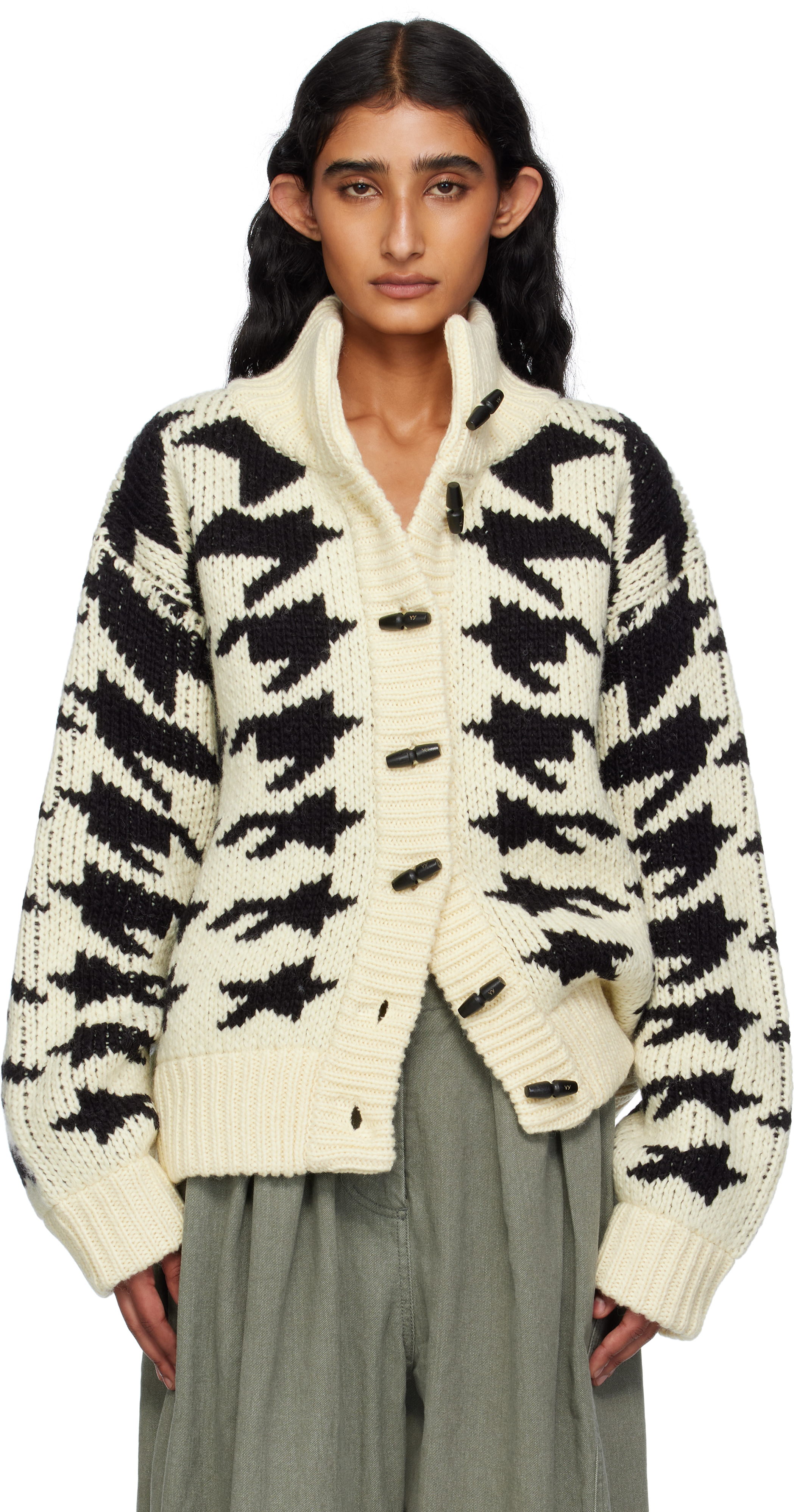 Open Yy Off-white & Black Hound's Tooth Star Cowichan Cardigan