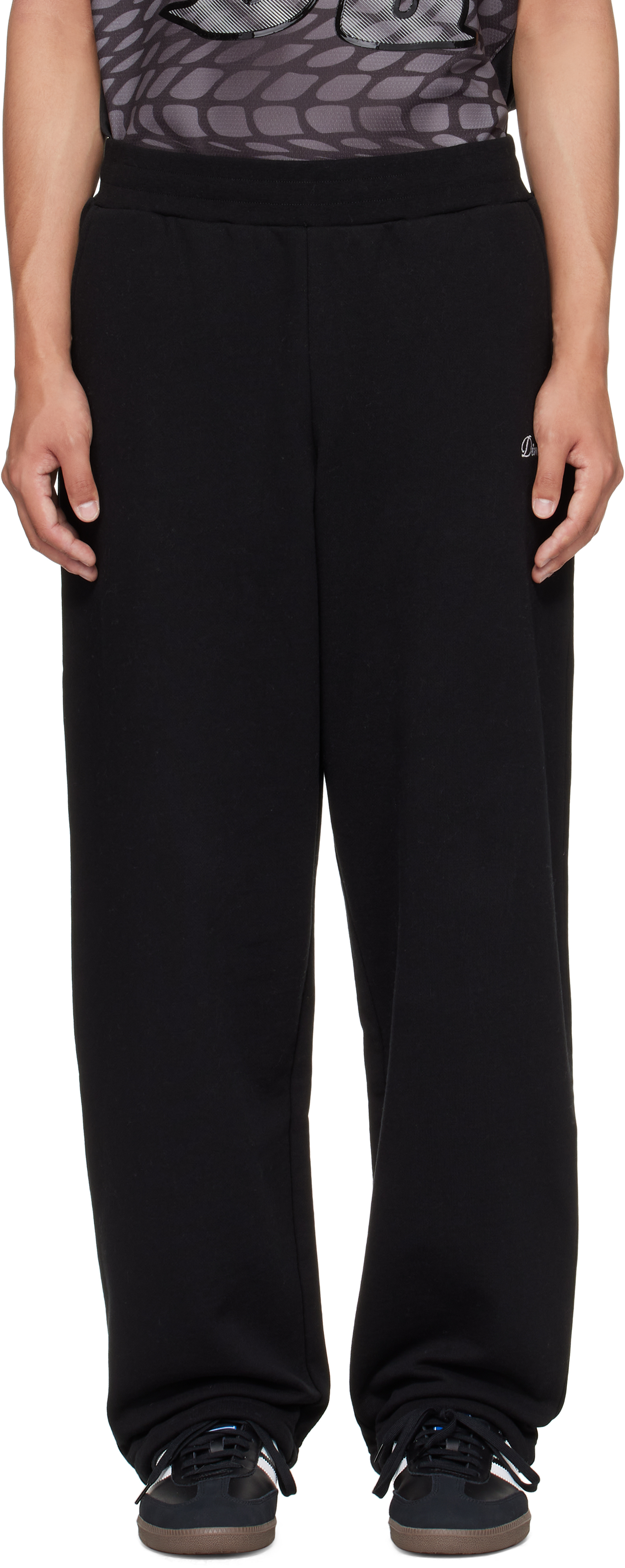 Dime ブラック スウェットパンツ Dime Cursive Small Logo Sweatpants | ブラック - HORRIBLE'S