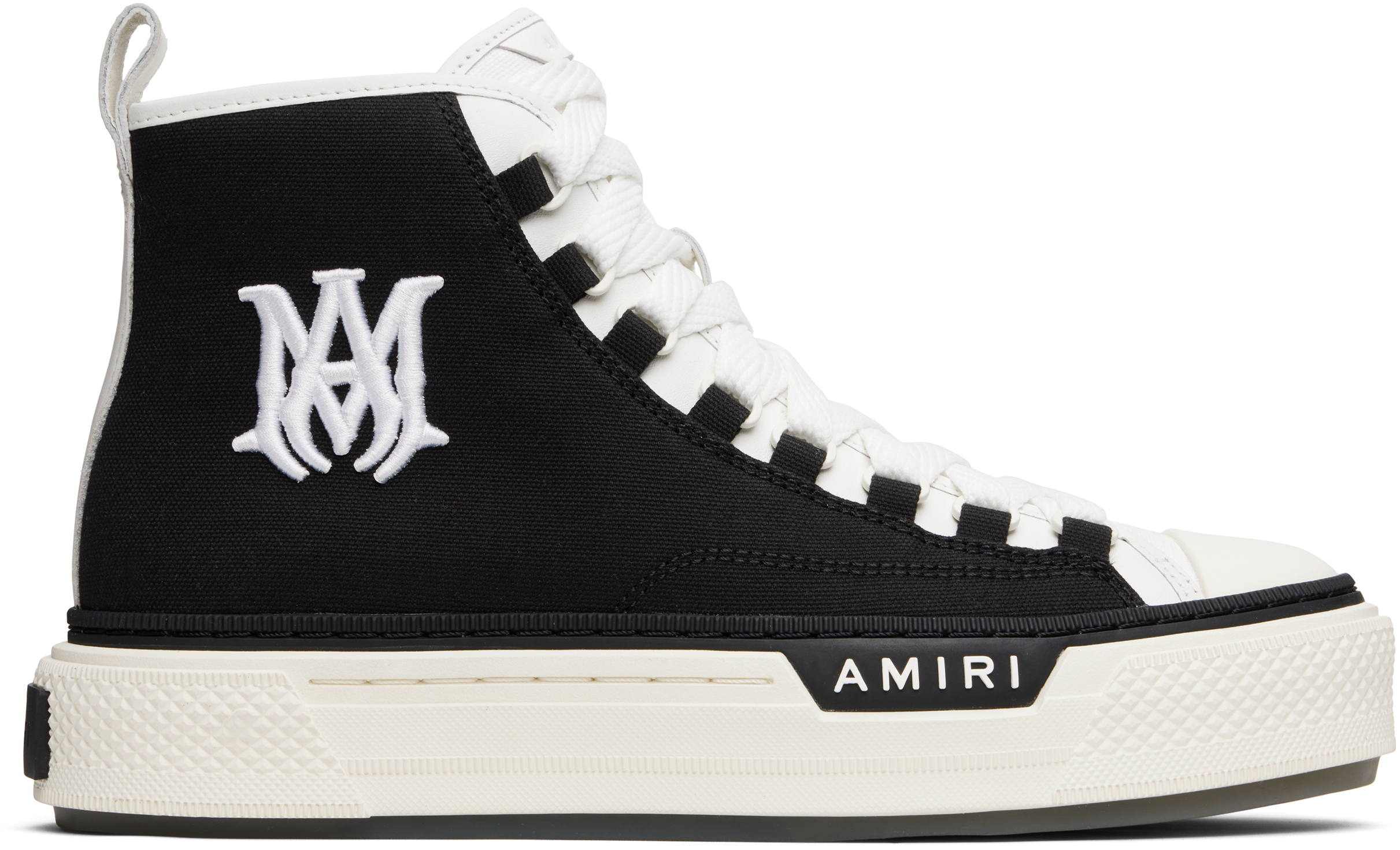 amiri-black-and-white-ma-court