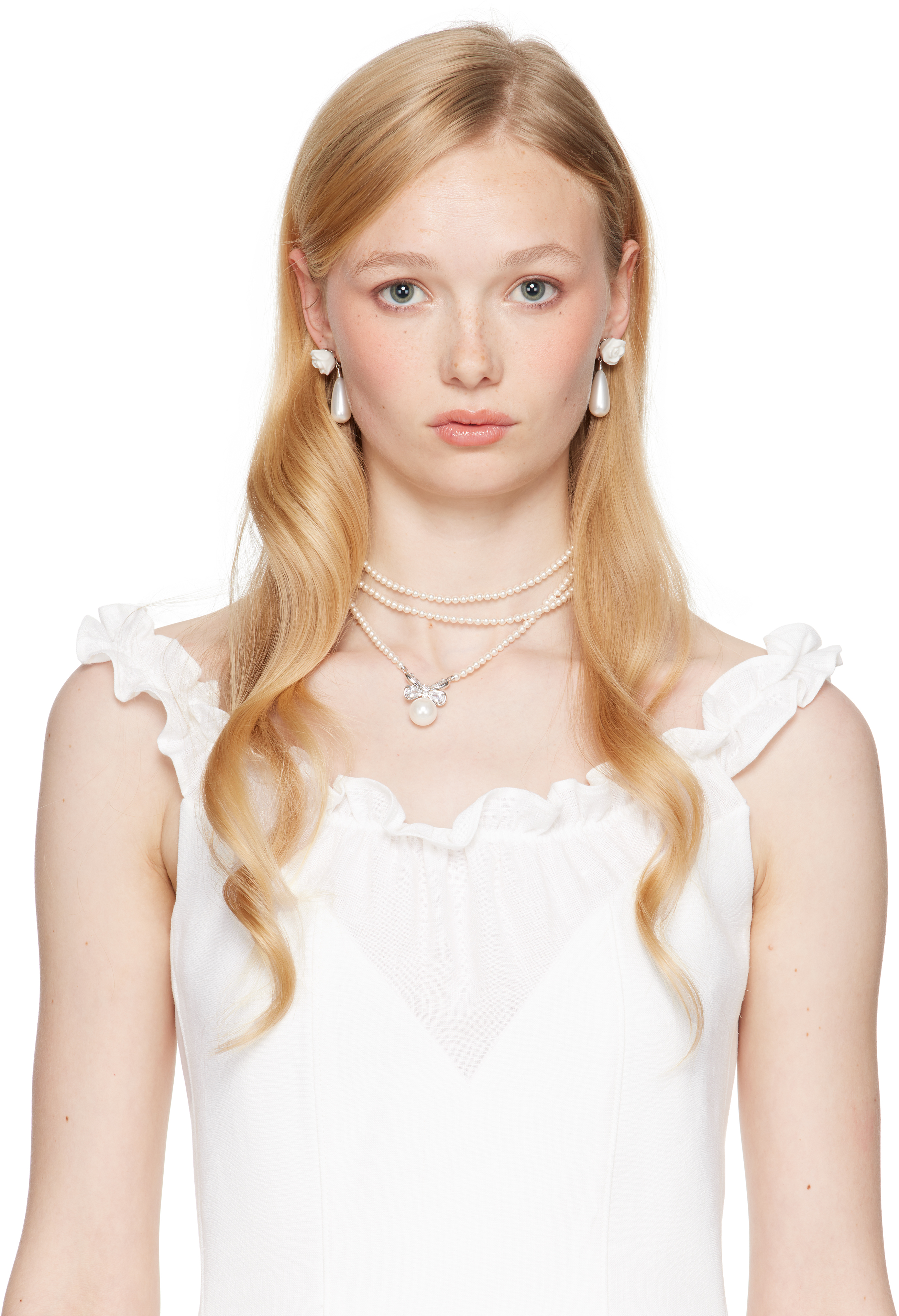Shushu-tong Ssense Exclusive Bridal Capsule Yvmin Edition Ceramic Rose Faux-pearl Earrings In Wh100 White