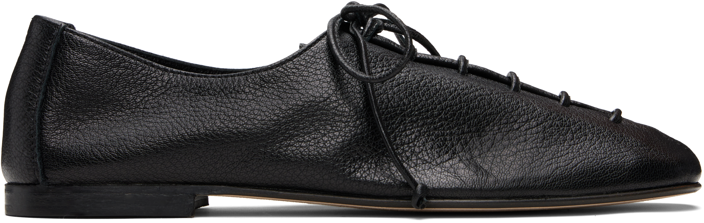 Black Plegada Supple Shiny Derbys