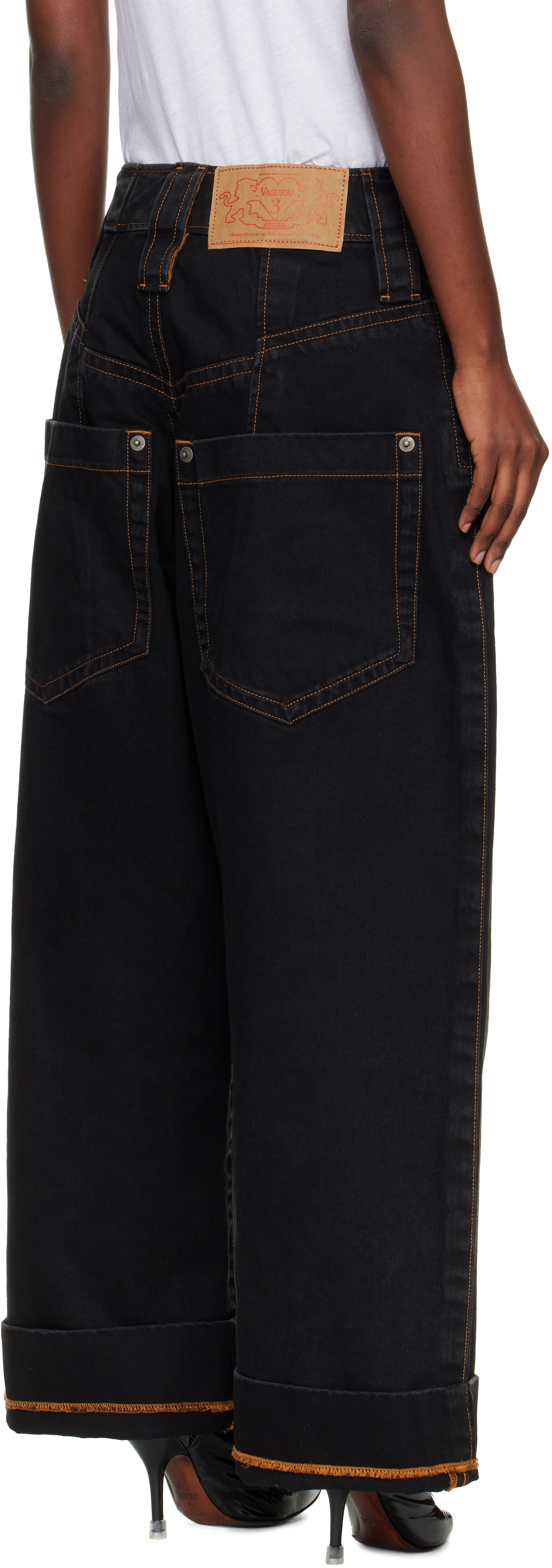 Vaquera Black Baby Jeans In Black