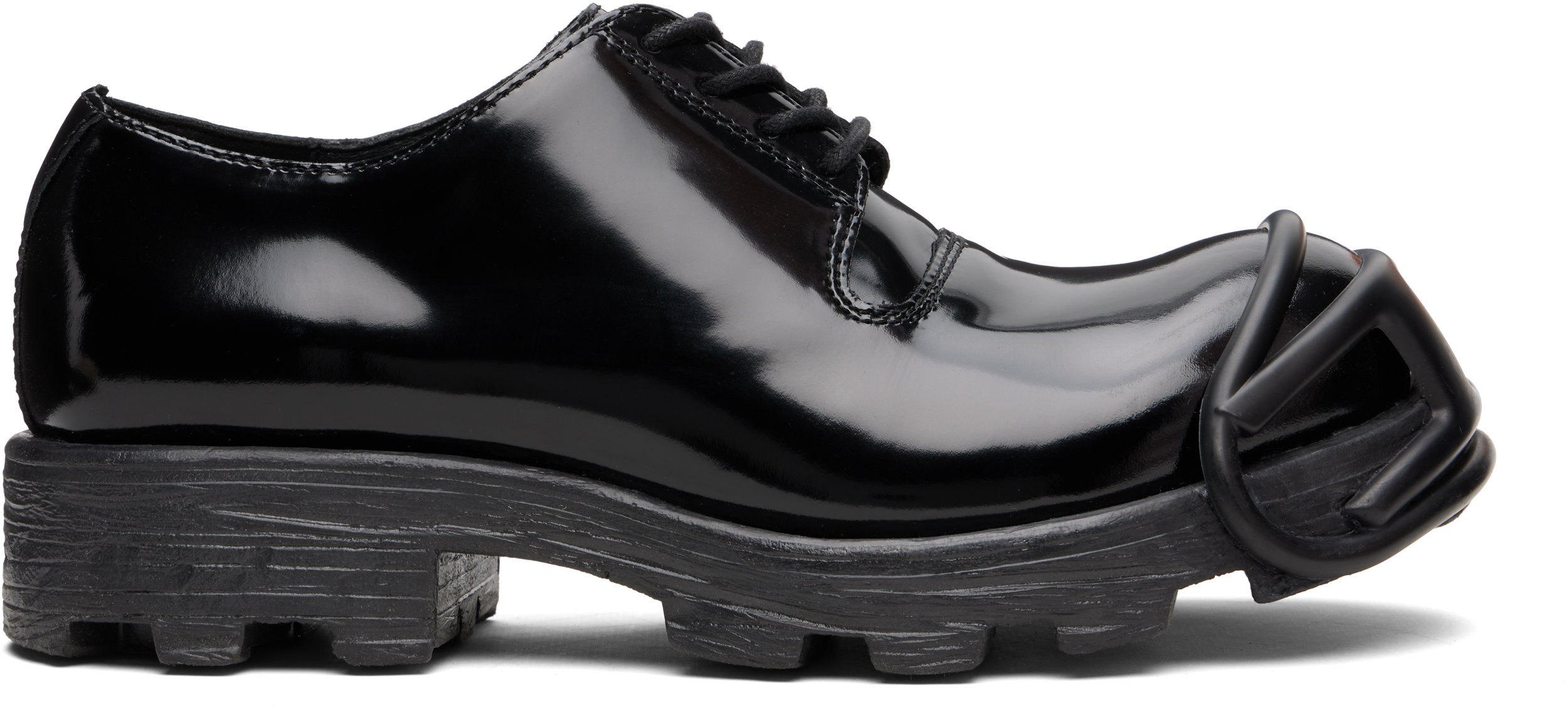 DieselのシューズがSSENSEでセール中 | SSENSE 日本